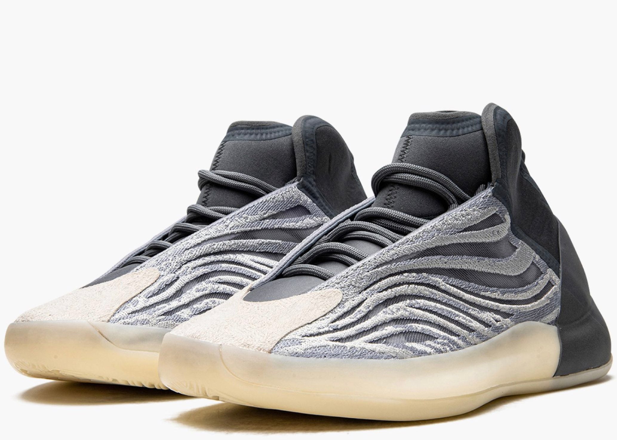Adidas Yeezy QNTM Mono Carbon | Hype Clothinga