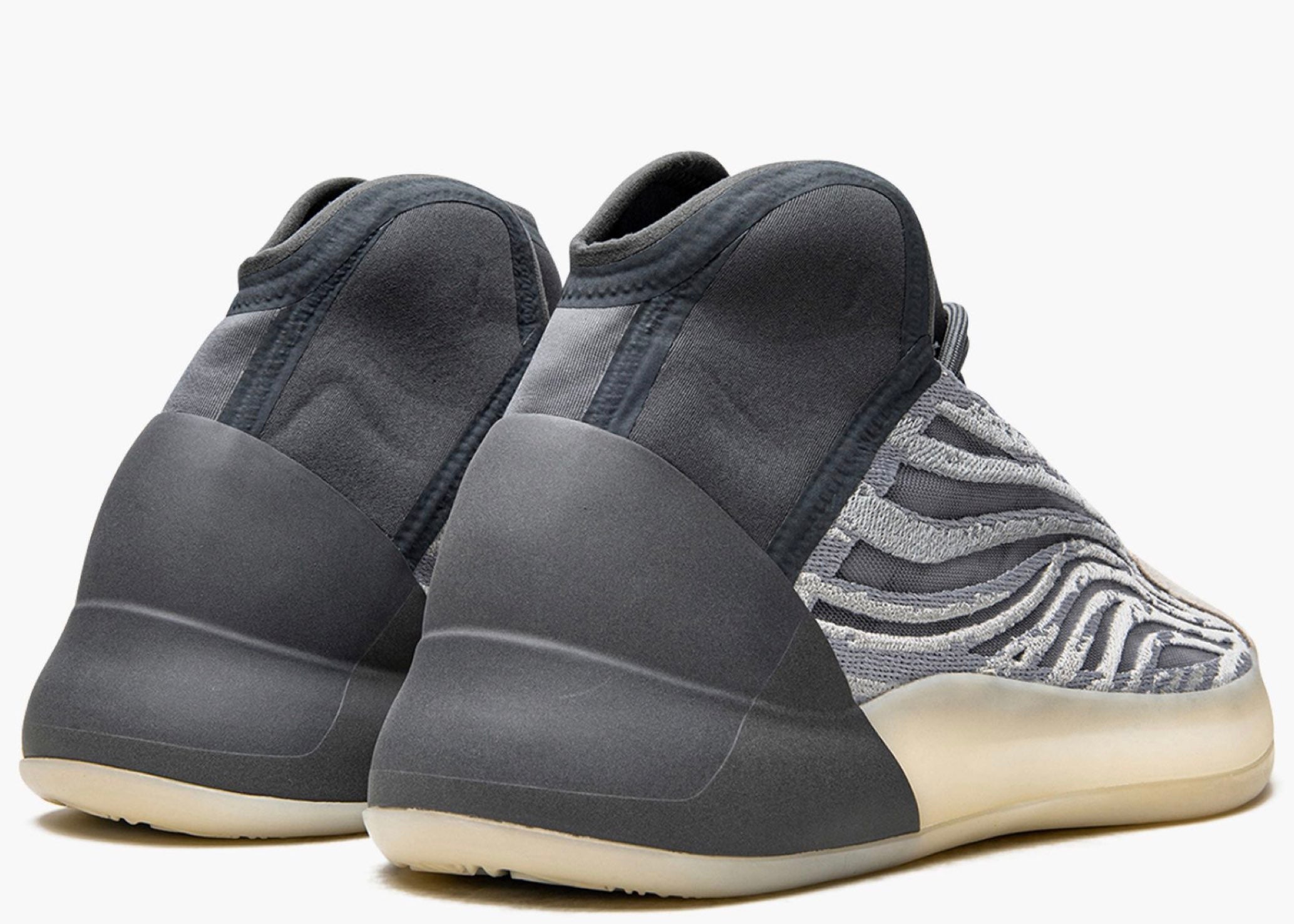 Adidas Yeezy QNTM Mono Carbon | Hype Clothinga