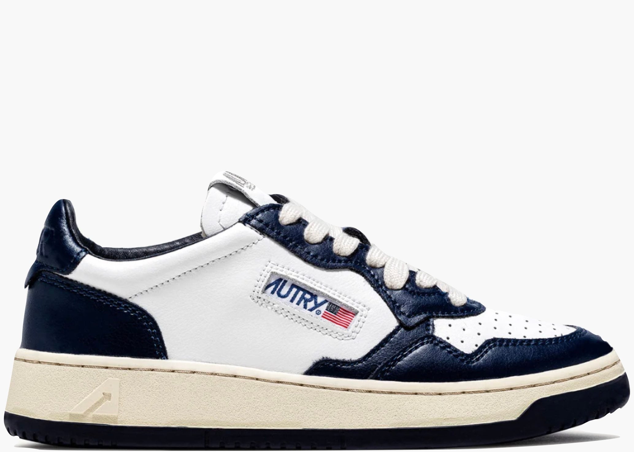 Autry Medalist Leather Low White Navy (W) AULW-WB04 Hype Clothinga Limited Edition