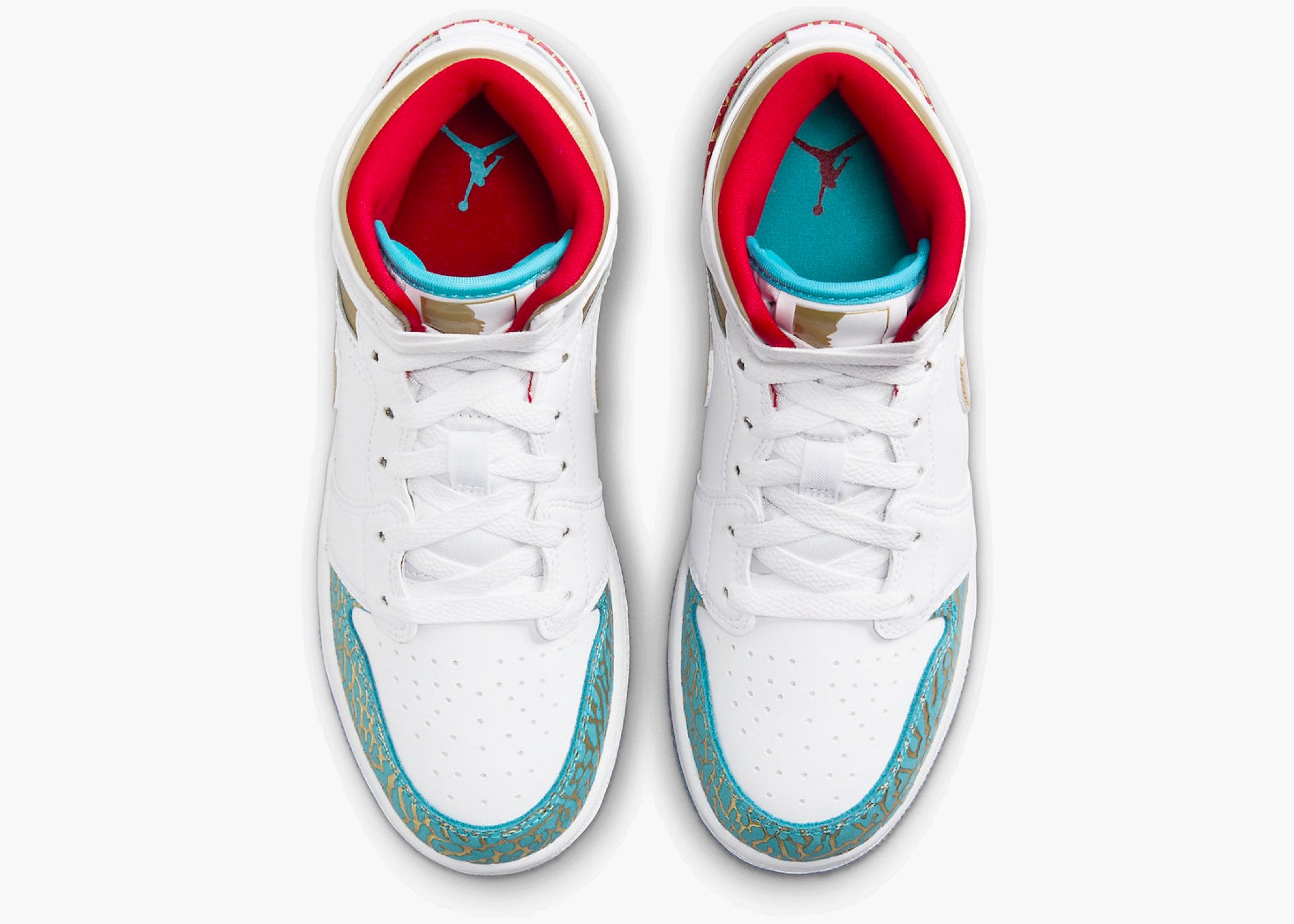 Jordan 1 Mid UNC to Chicago (GS)  FB2212-100 Hype Clothinga Limited Edition