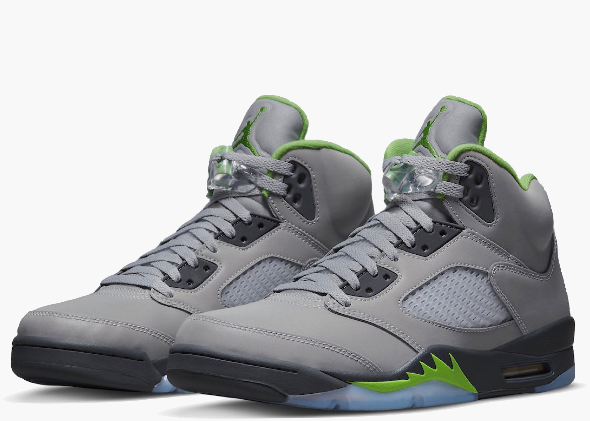 Jordan 5 Retro
Green Bean (2022) Hype Clothinga Limited Edition