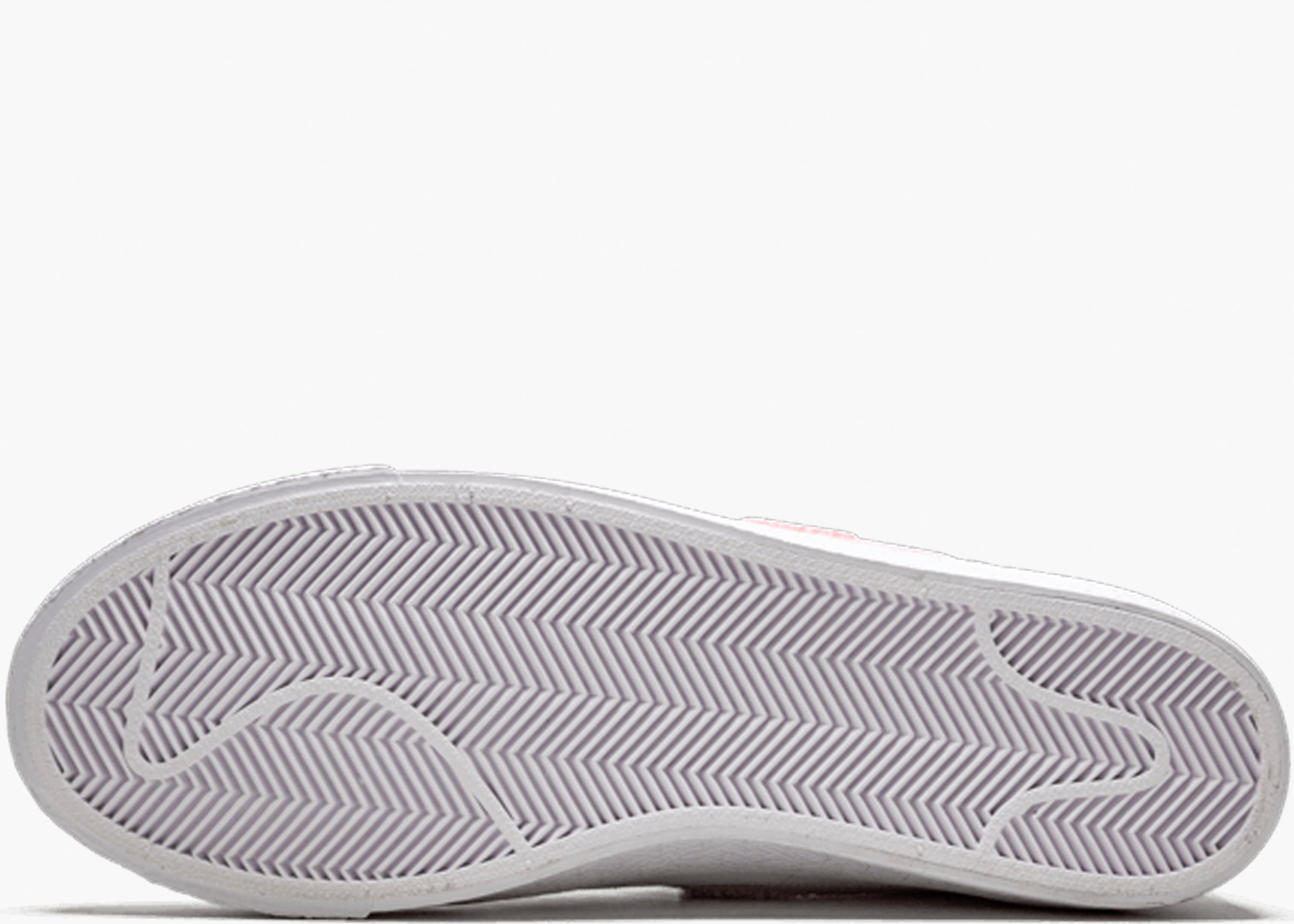 NIKE SB BLAZER LOW PARRA CN4507-100 HYPE CLOTHINGA LIMITED EDITION