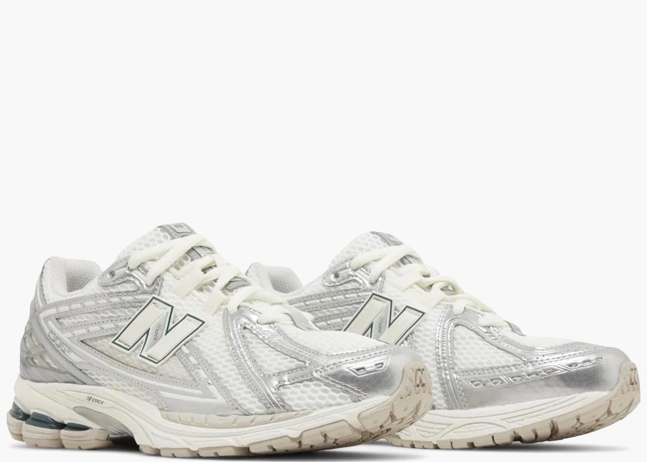 New Balance 1906R Silver Metallic Sea Salt M1906REE Hype Clothinga Limited Edition