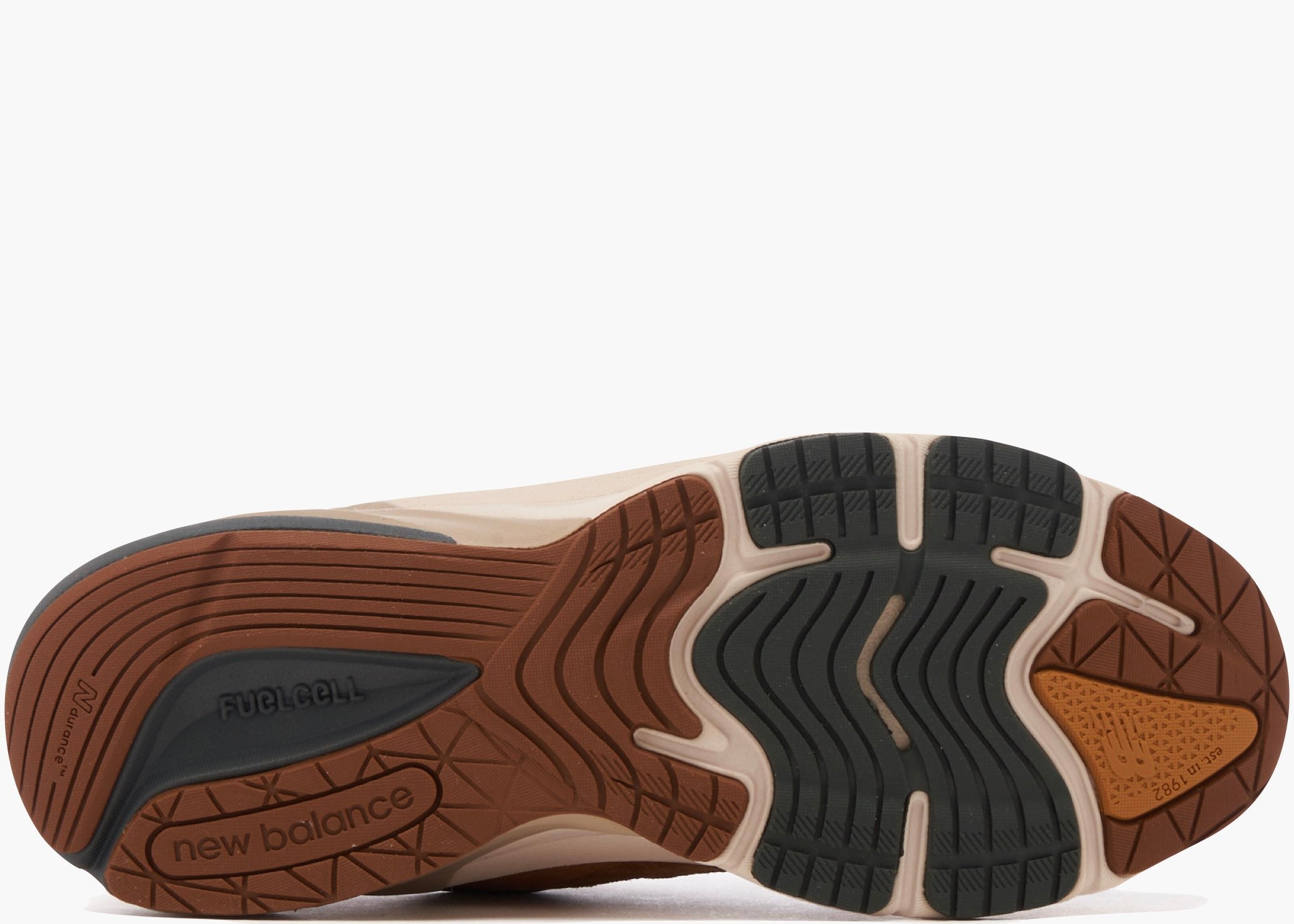 New Balance 990v6 Carhartt WIP Sculpture Center M990CH6 Hype Clothinga Limited Edition