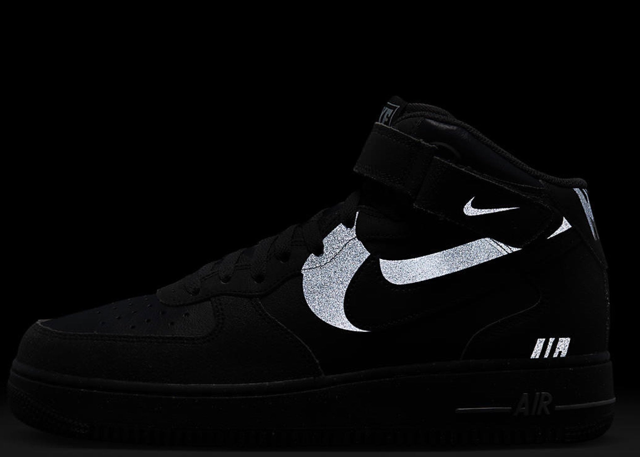 Nike Air Force 1 Mid '07 LX Halloween (2022) Hype Clothinga Limited Edition