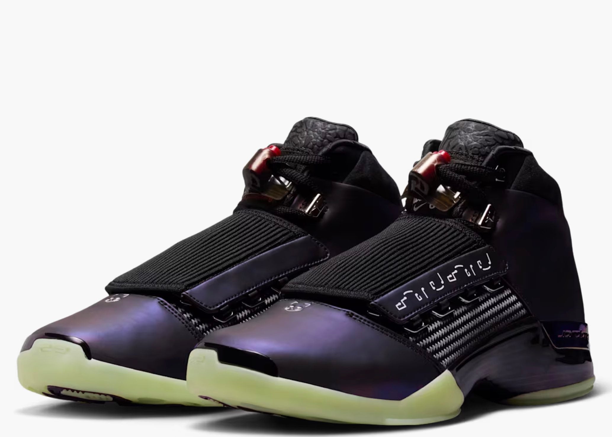 Nike Air Jordan 17 Retro Low Doernbecher Zach Rumbaugh IO7684-921 Hype Clothinga Limited Edition