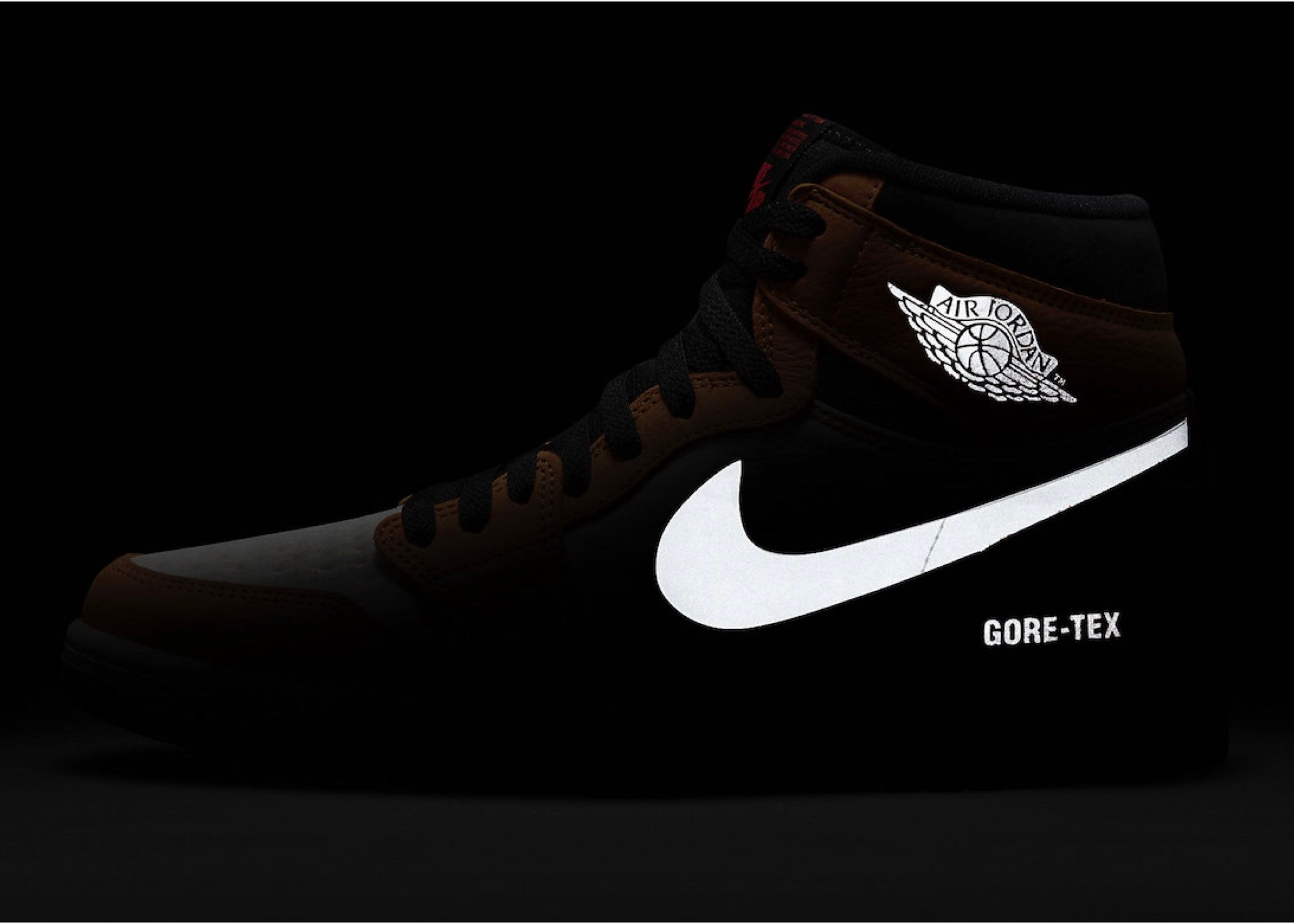 Nike Air Jordan 1 High Element Gore-Tex Light Curry | Hype Clothinga
