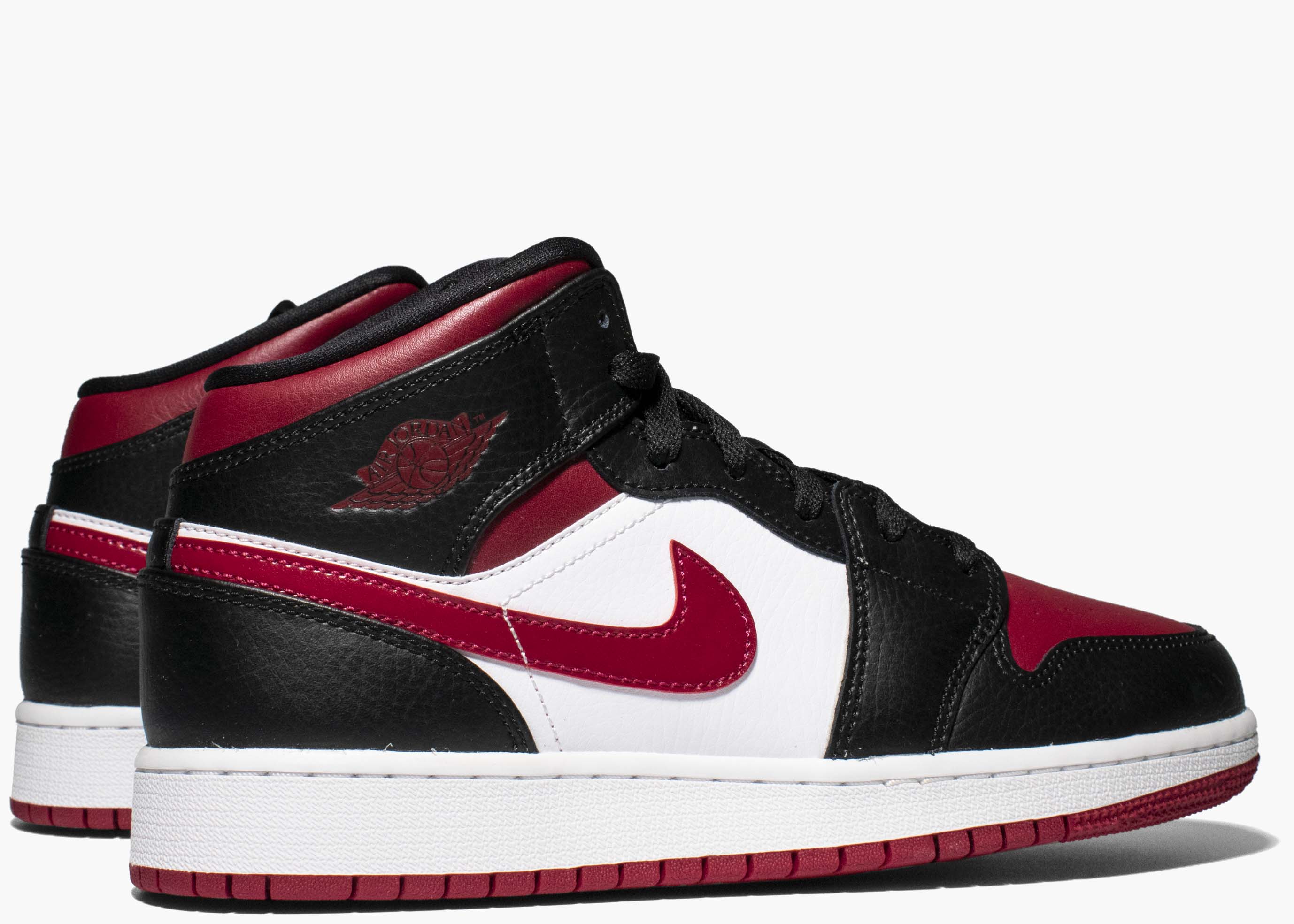 Nike Air Jordan 1 Mid Bred Toe (GS) 554725-066 Hype Clothinga Limited Edition