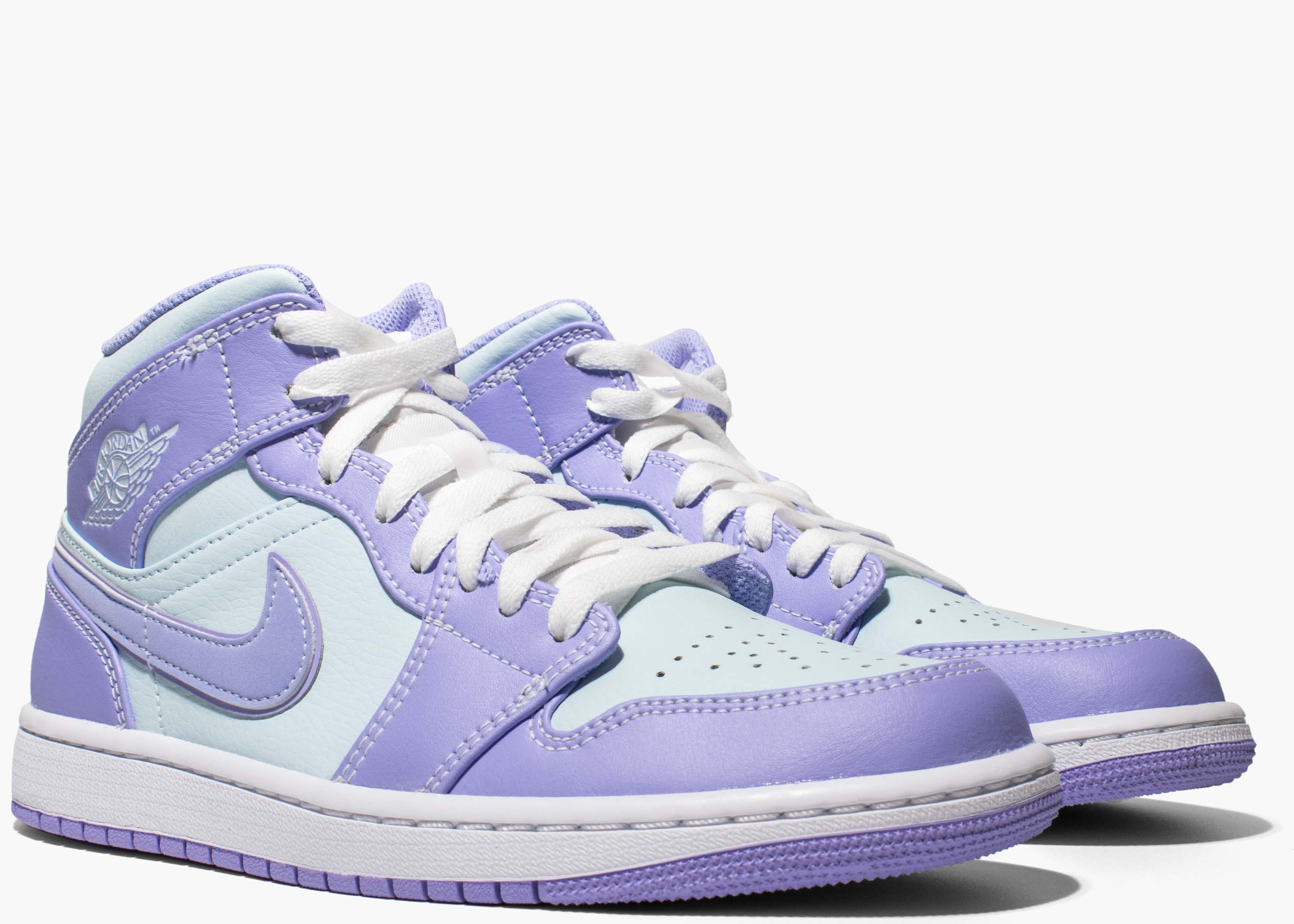 Nike Air Jordan 1 Mid Purple Aqua 554724-500 Hype Clothinga Limited Editio