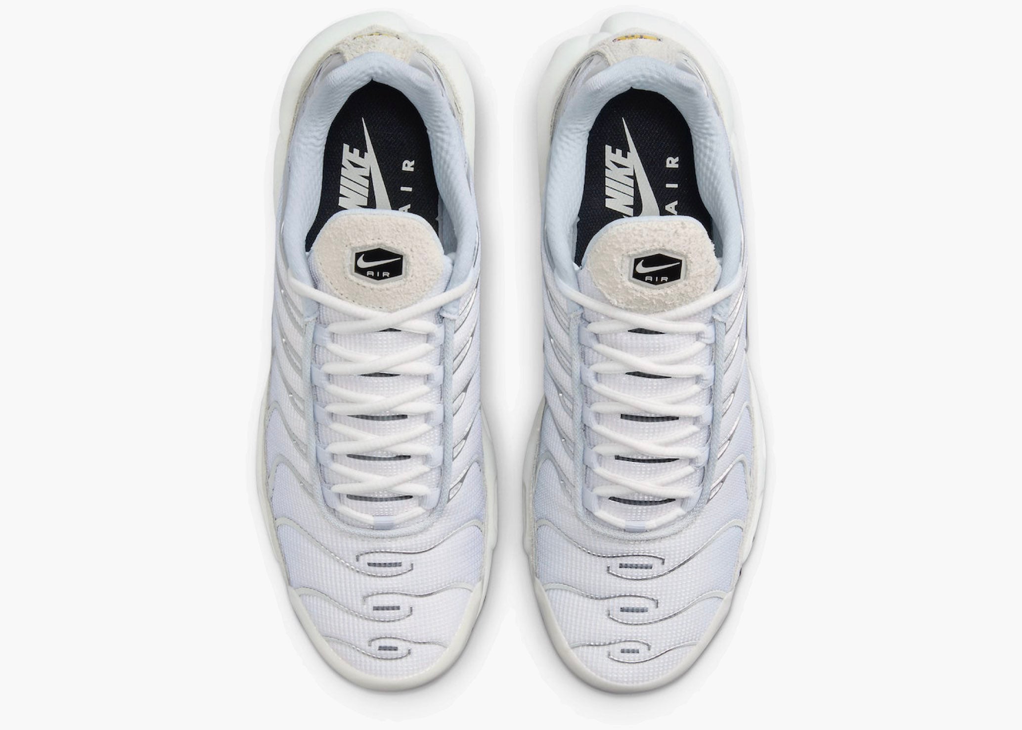 Nike Air Max Plus Sail Pure Platinum Silver FN7813-001 Hype Clothinga Limited Edition