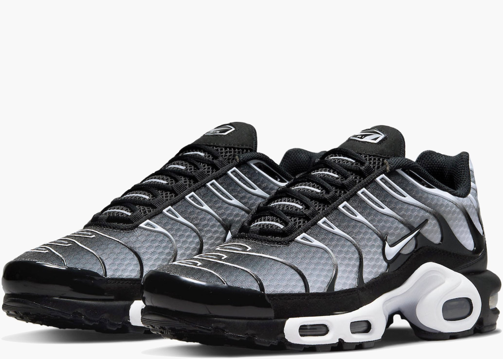 Nike Air Max Plus TN Black Silver White DM0032-003 Hype Clothinga Limited Edition