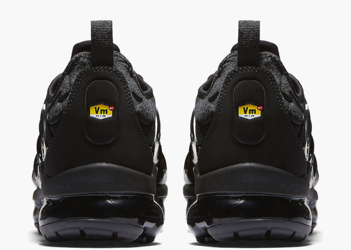 Le Nike Air VaporMax Plus Triple Black Hype Clothinga