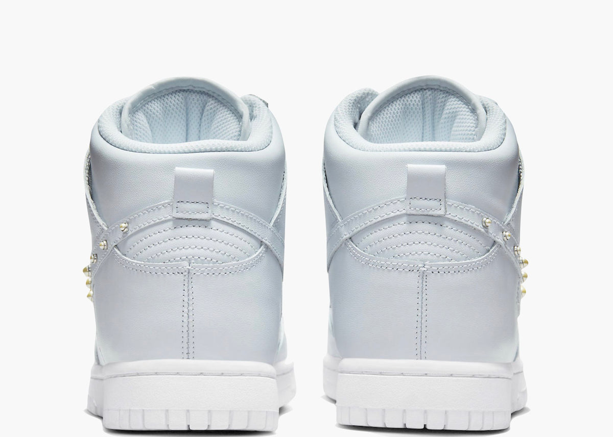 Nike Dunk High SE Pearl Pure Platinum (Women's) DR5488-001 Hype Clothinga Limited Edition