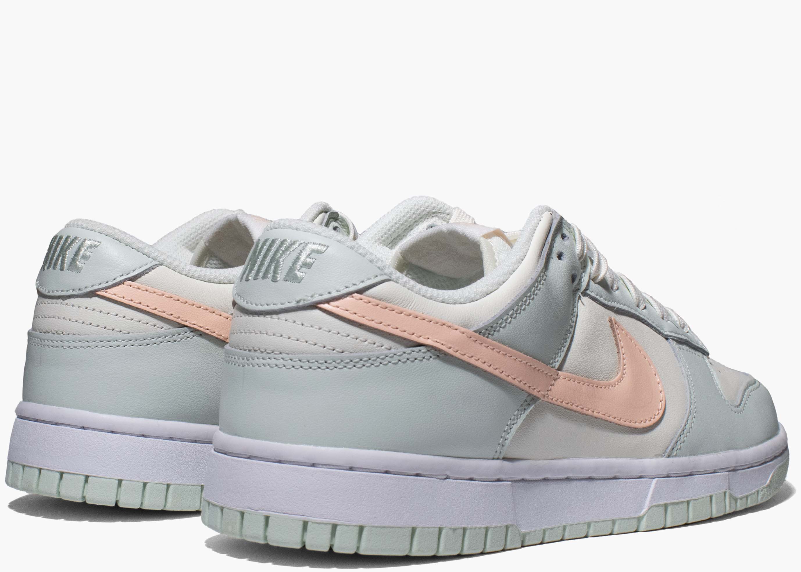 Nike Dunk Low Barely Green (W) DD1503-104 Hype Clothinga Limited Edition