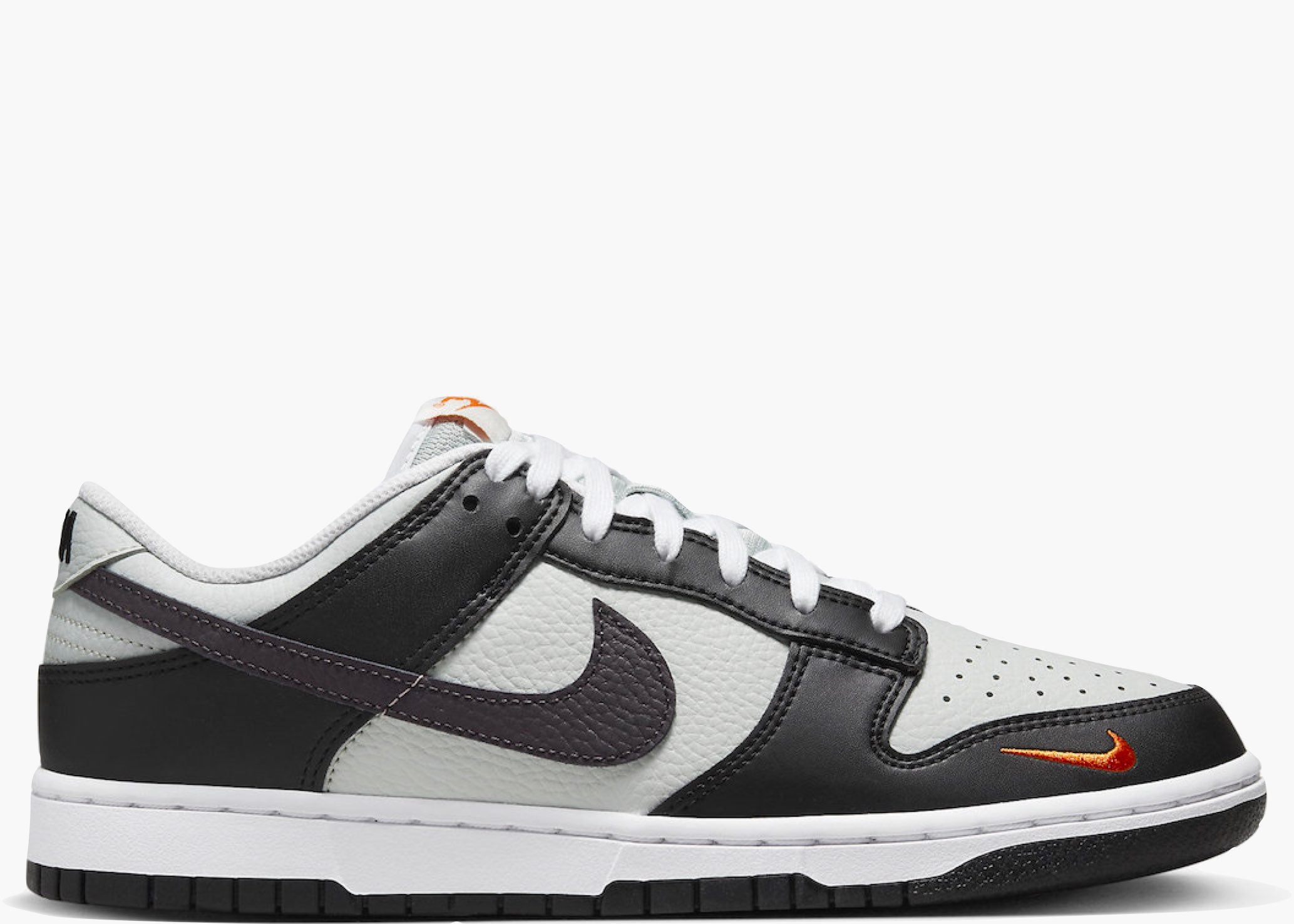 Nike Dunk Low Black Total Orange Mini Swoosh FN7808-001 Hype Clothinga Limited Edition