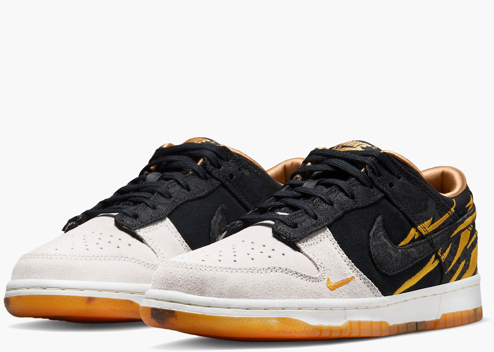 Nike Dunk Low CNY Year of the Tiger (GS) DQ5351-001 Hype Clothinga Limited Edition