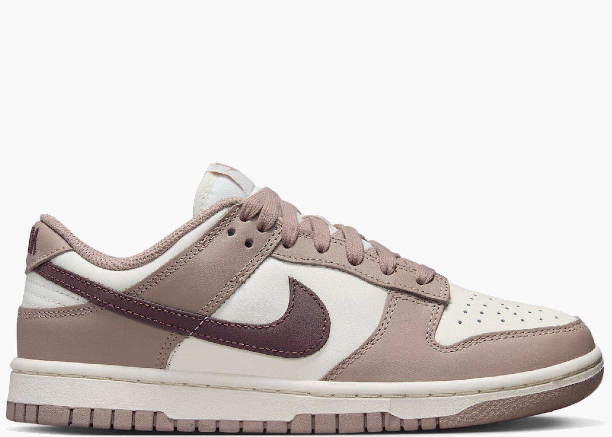 Nike Dunk Low Diffused Taupe (W) DD1503-125 Hype Clothinga Limited Edition