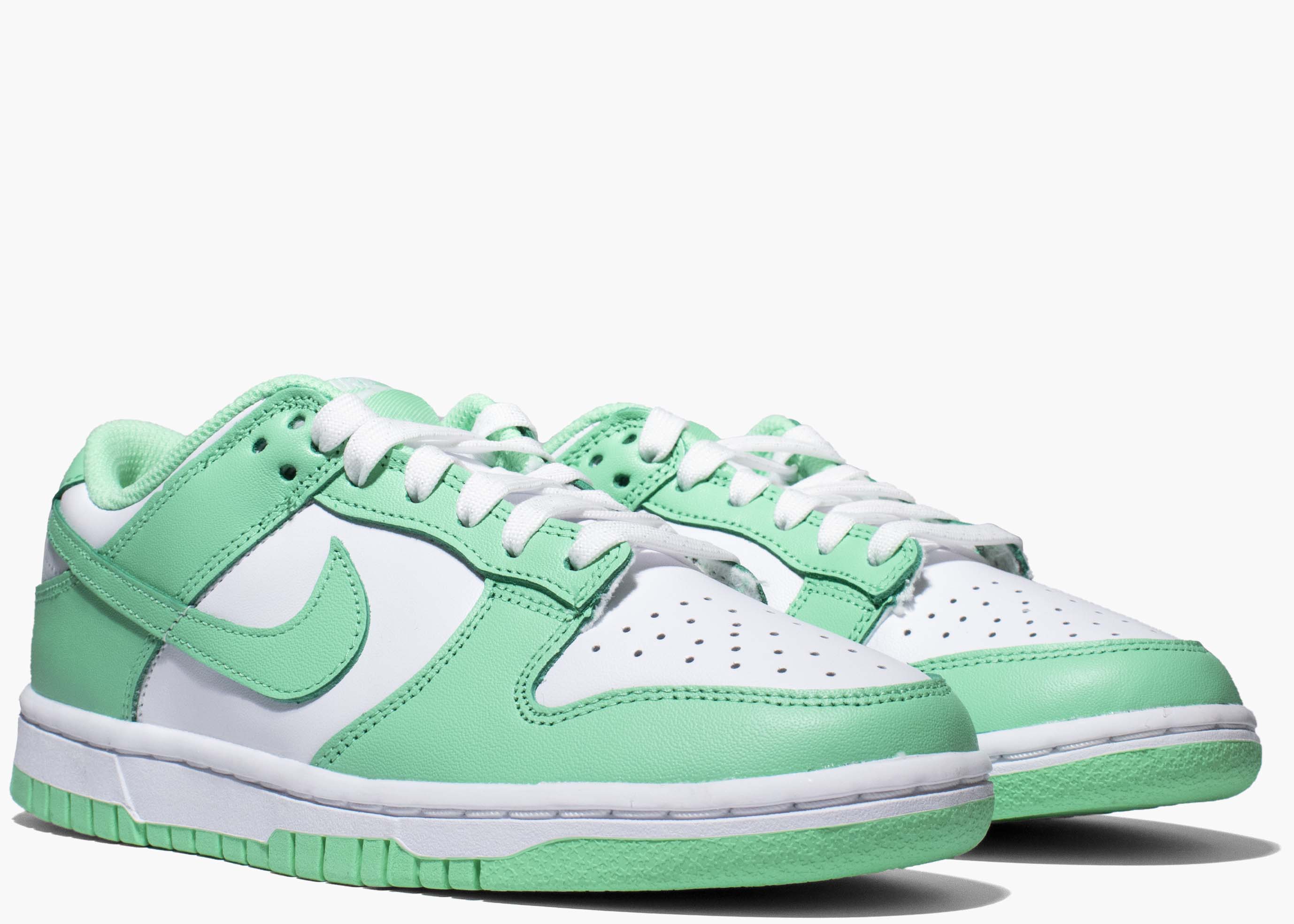 Nike Dunk Low Green Glow (W) DD1503-105 Hype Clothinga Limited Edition