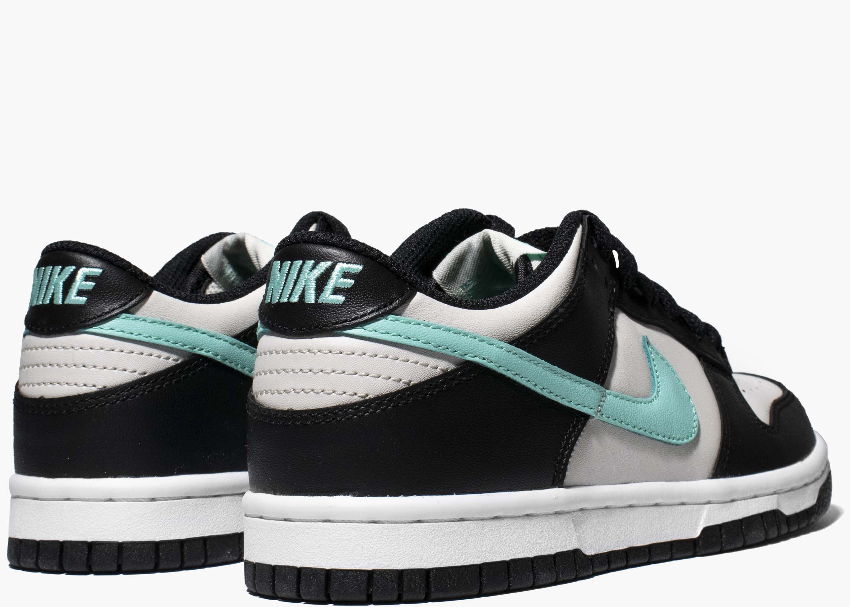 Nike Dunk Low Grey Tiffany (GS) CW1590-00 Hype Clothinga Limited Edition