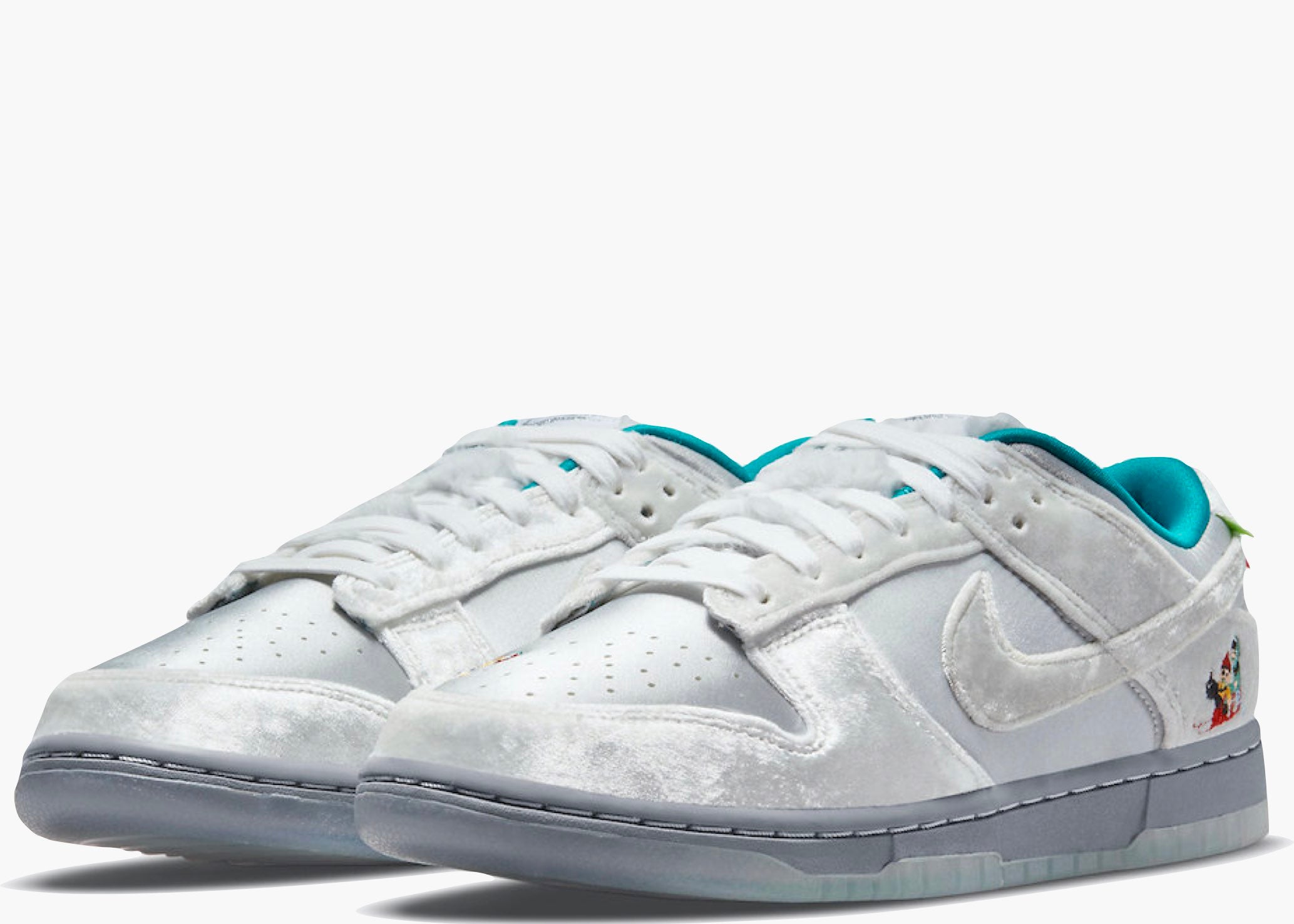 Nike Dunk Low Ice (W) Hype Clothinga Limited Edition
