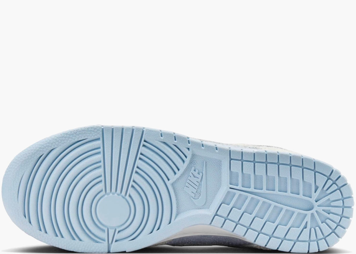 Nike Dunk Low Light Armory Blue Photon Dust (W) FZ3779-025 Hype Clothinga Limited Edition