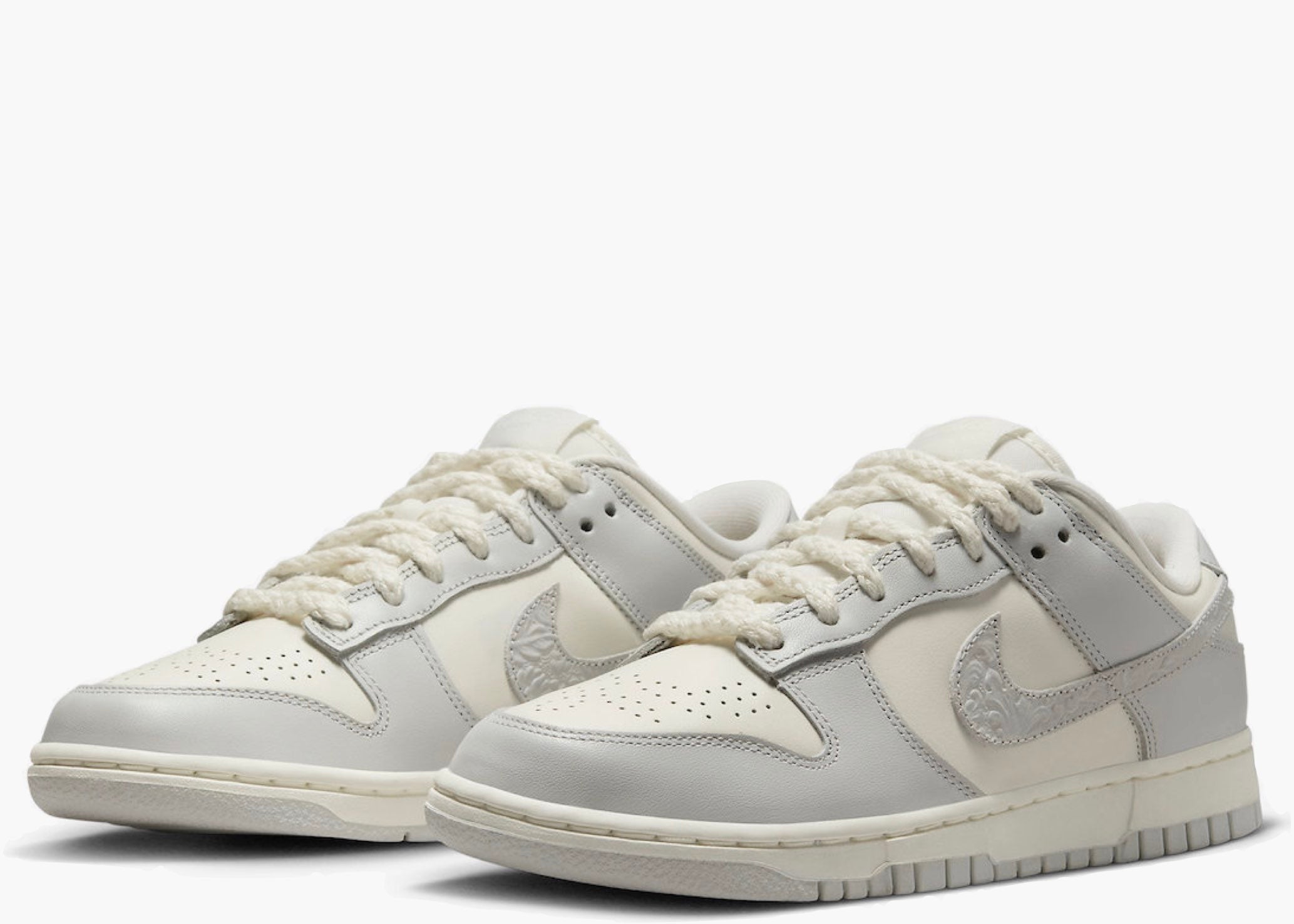 Nike Dunk Low Needlework Sail Aura (W) FJ4553-133 Hype Clotghinga Limited Edition