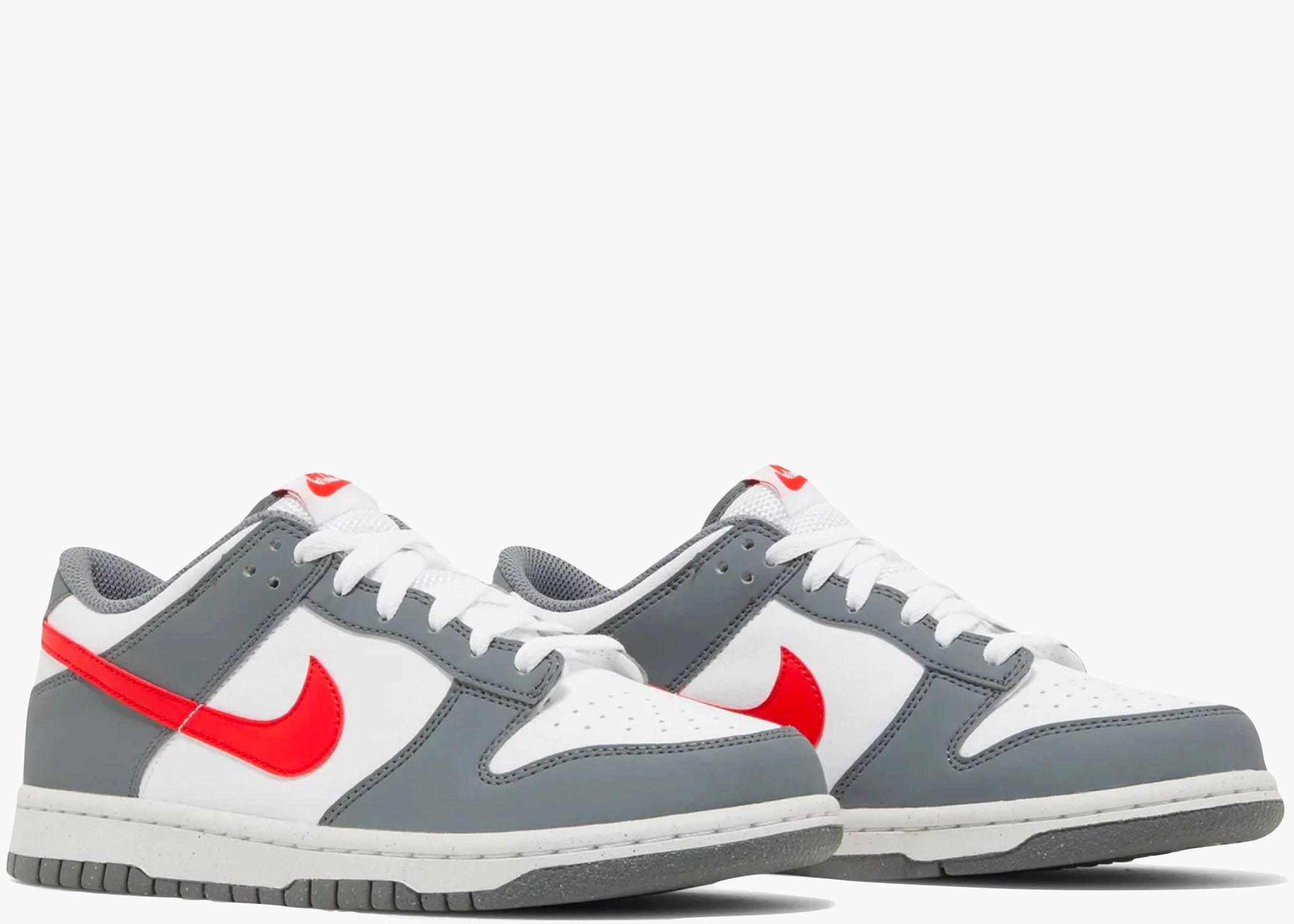 Nike Dunk Low Next Nature Smoke Grey Light Crimson (GS)  FB8038-001 Hype Clothinga Limited Edition.