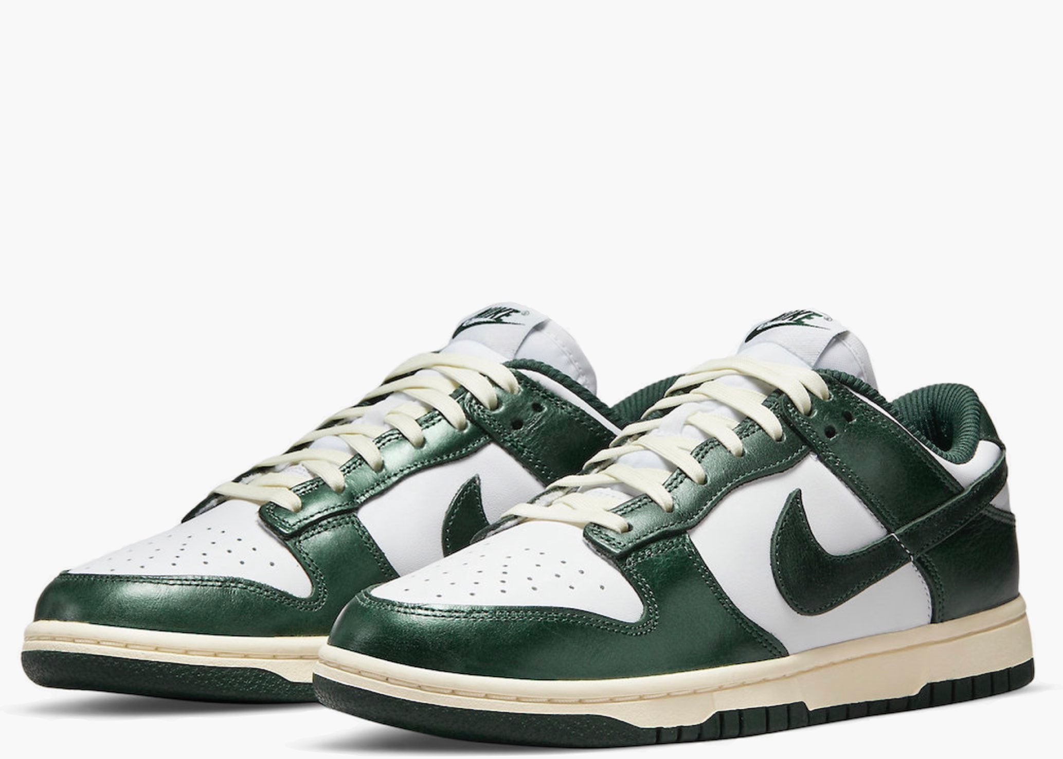 Nike Dunk Low Vintage Green (W)