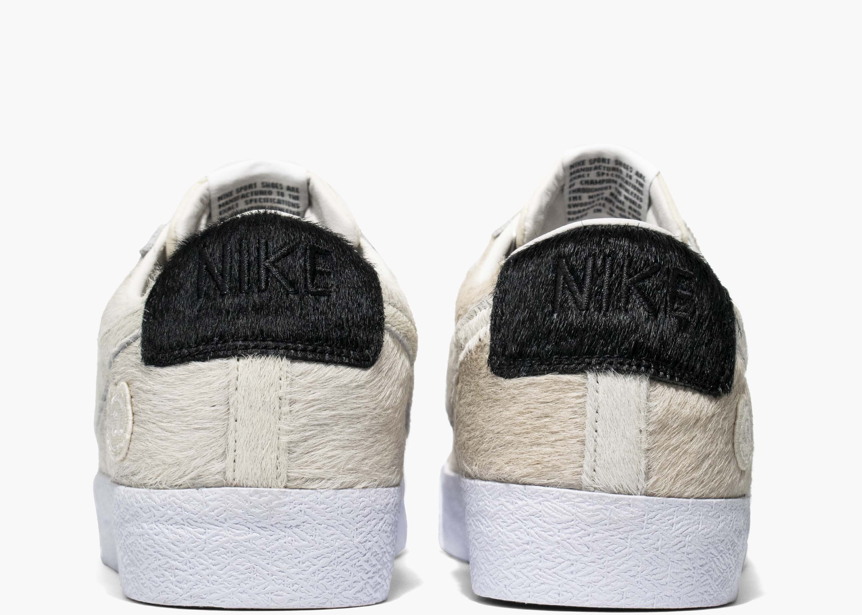 Nike SB Blazer Low Medicom Toy (2020) CZ4620-200 Hype Clothinga Limited Edition