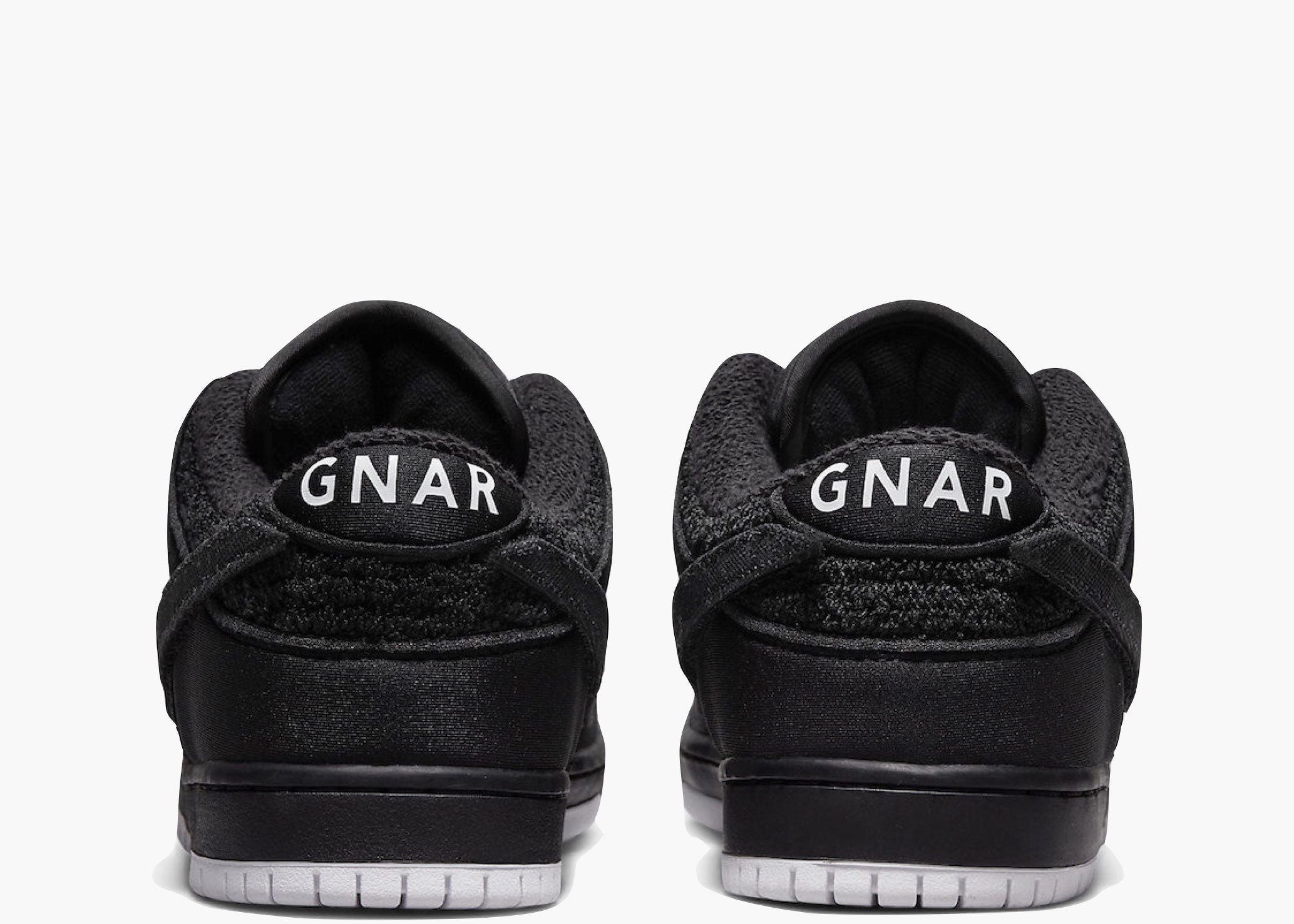 Nike SB Dunk Low Gnarhunters Hype Clothinga Limited Edition