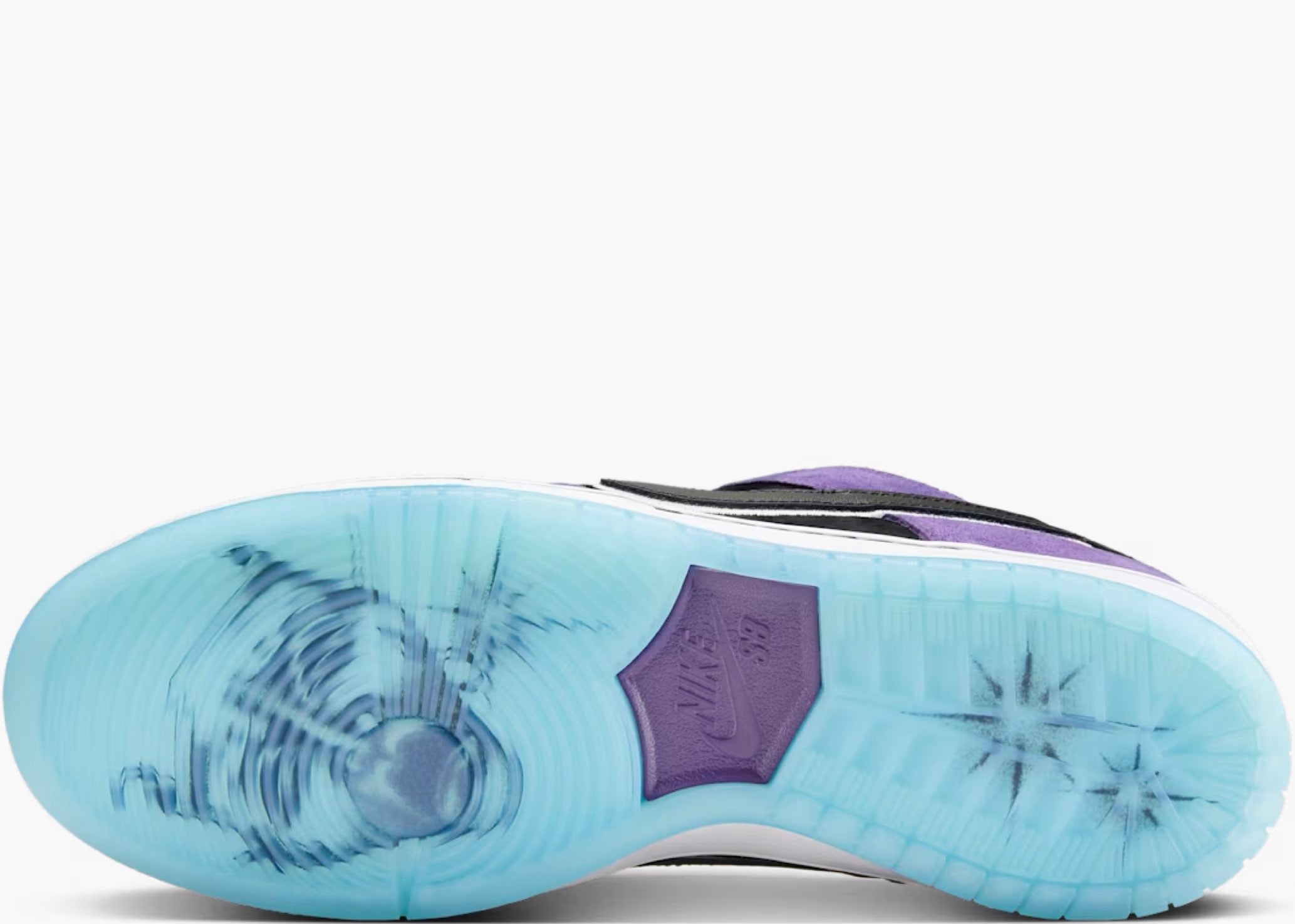 Nike SB Dunk Low Hayley Wilson HJ0513-500 Hype Clothinga Limited Edition