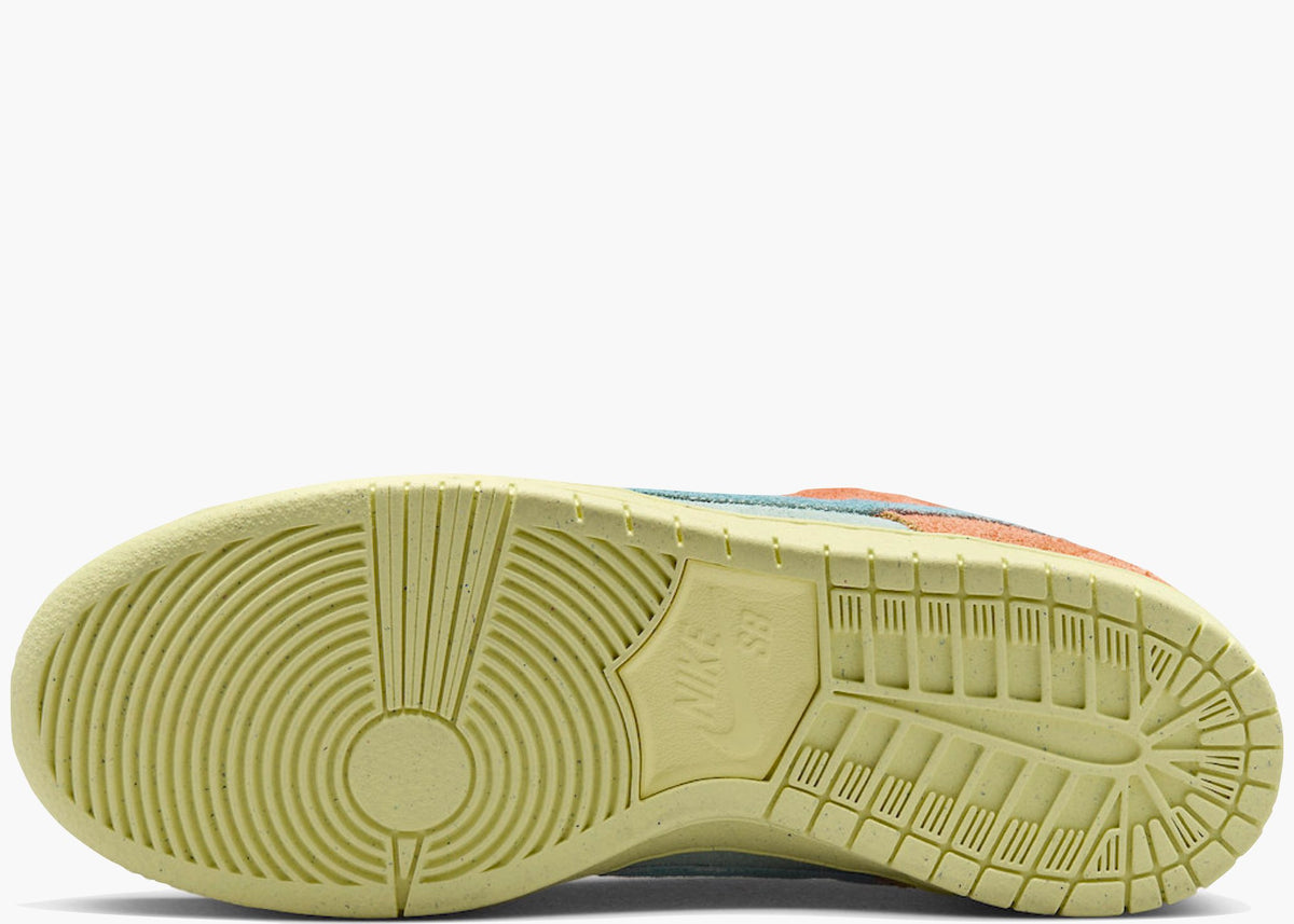 Nike SB Dunk Low Orange Emerald Rise DV5429-800 Hype Clothinga Limited Edition