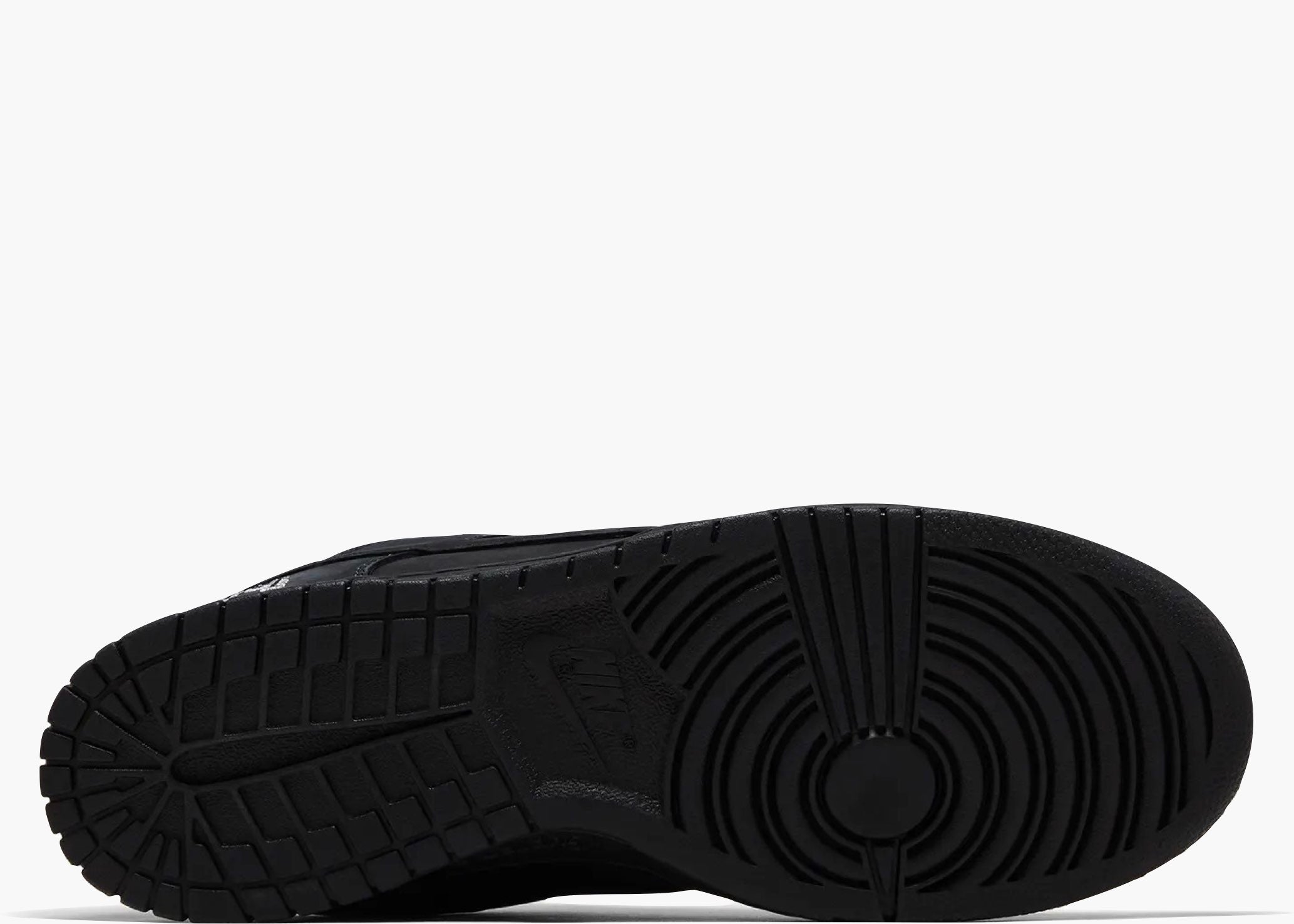 Nike SB Dunk Low Supreme 94 Black HQ8487-001 Hype Clothinga Limited Edition