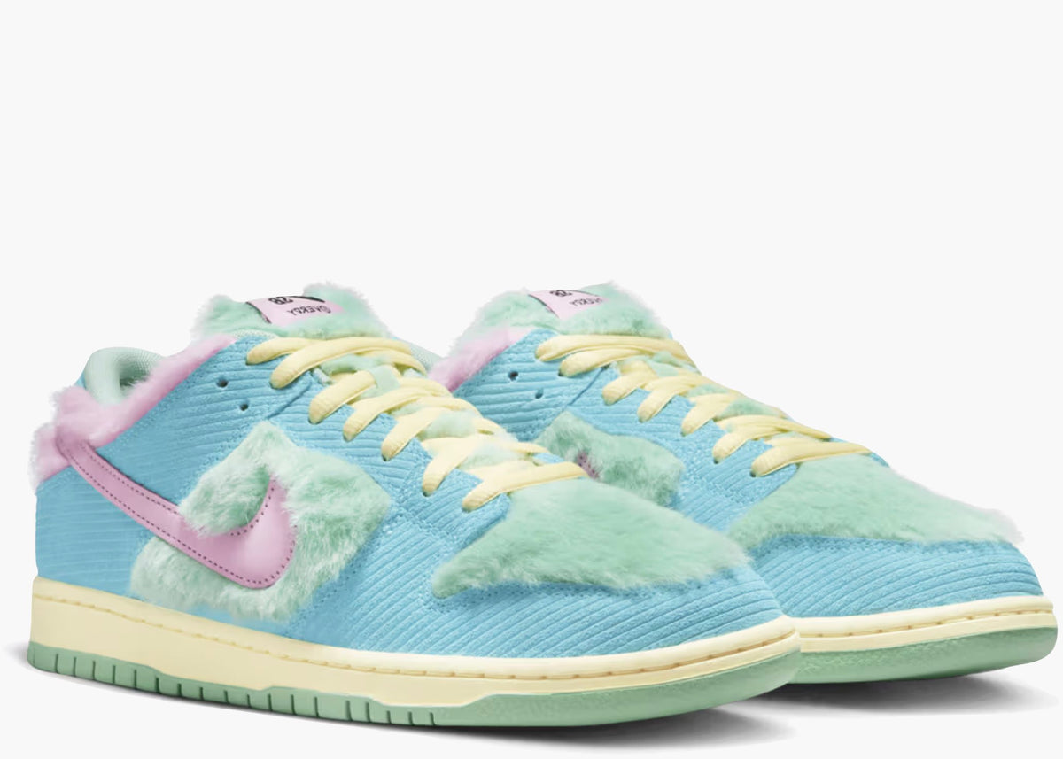 Nike SB Dunk Low Verdy Visty
FN6040-400 hype clothinga limited edition