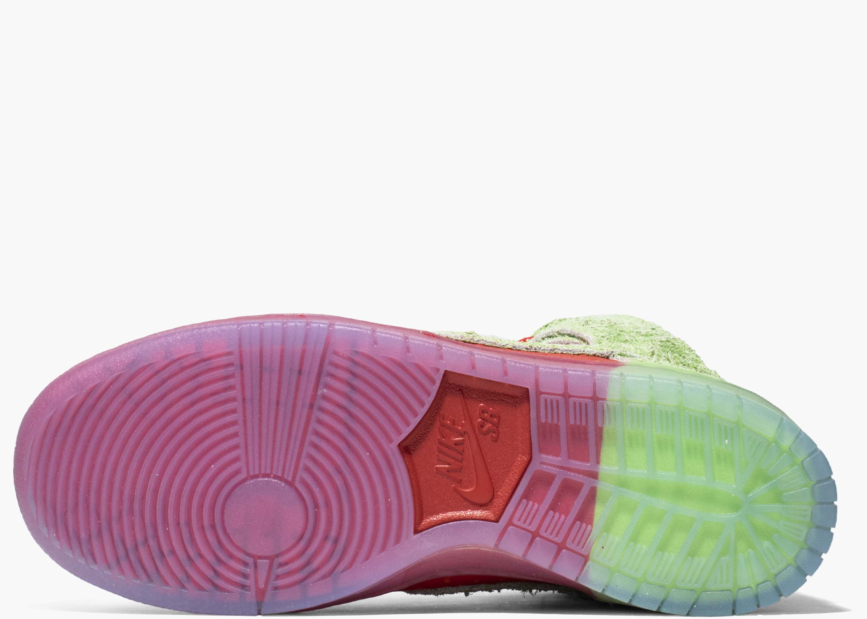 Nike Sb Dunk High Strawberry Cough Hype Clothinga Limited Edition