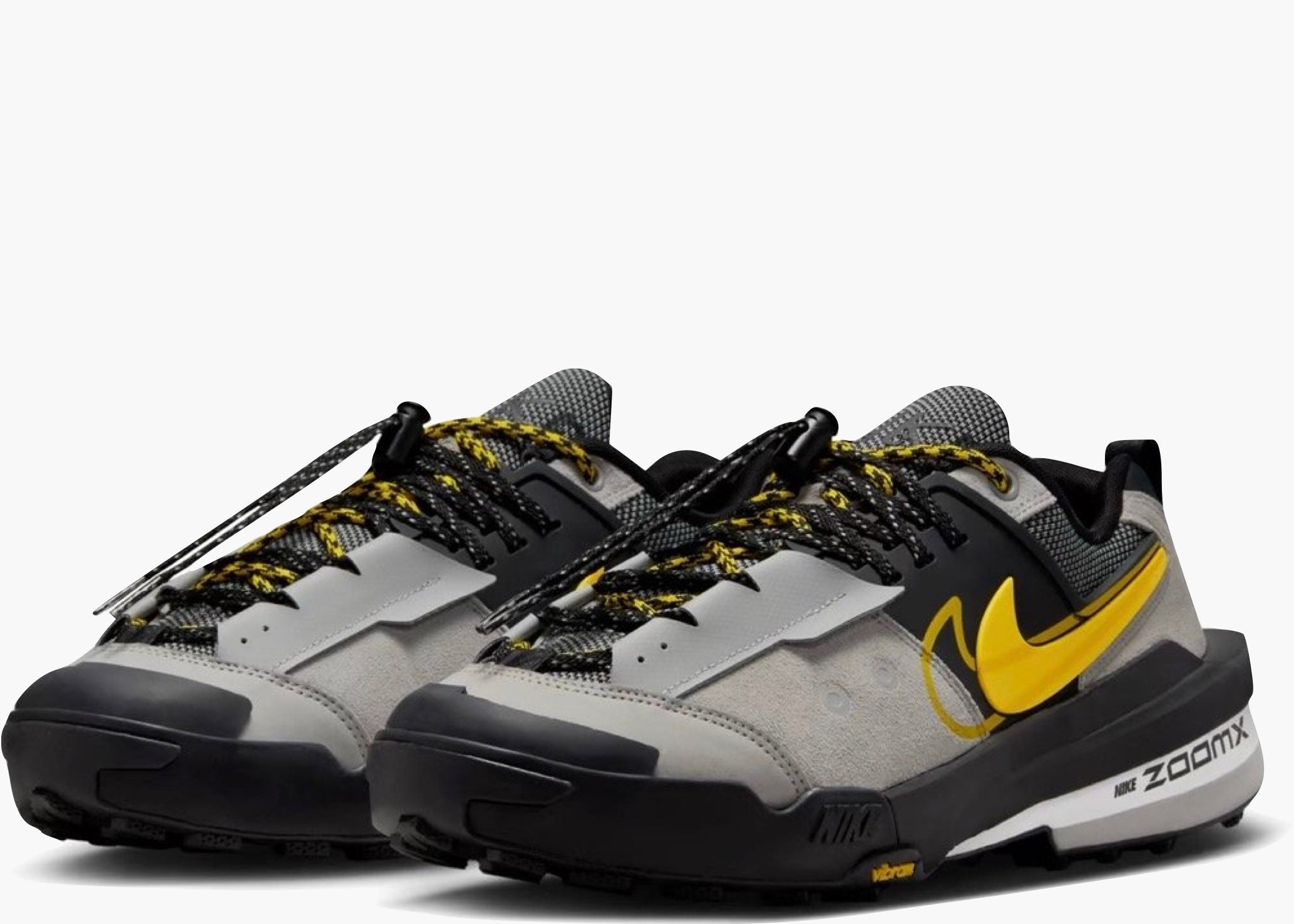 Nike Zegamadome SP sacai Matte Silver Yellow HQ8618-002 Hype Clothinga Limited Edition