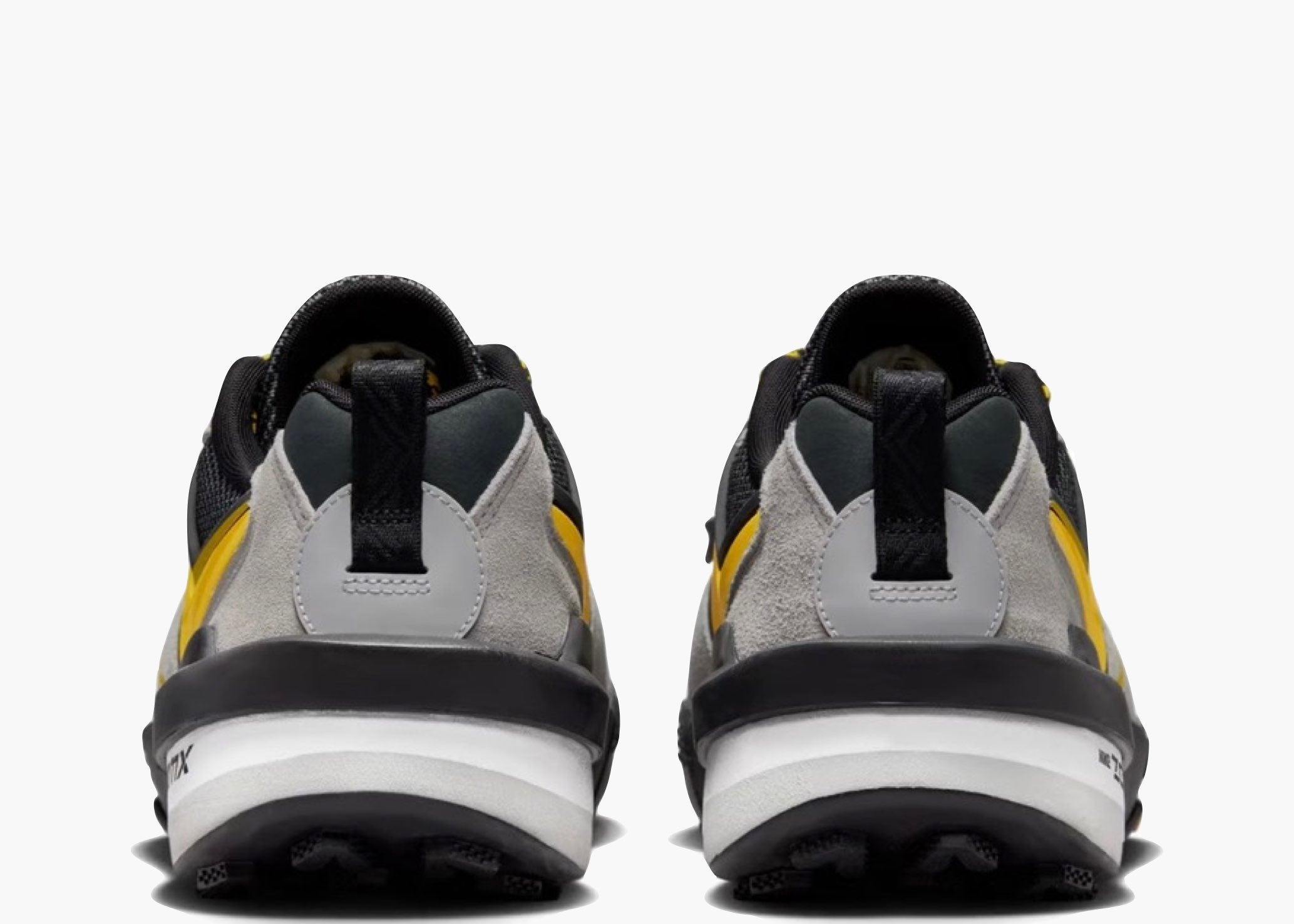 Nike Zegamadome SP sacai Matte Silver Yellow HQ8618-002 Hype Clothinga Limited Edition