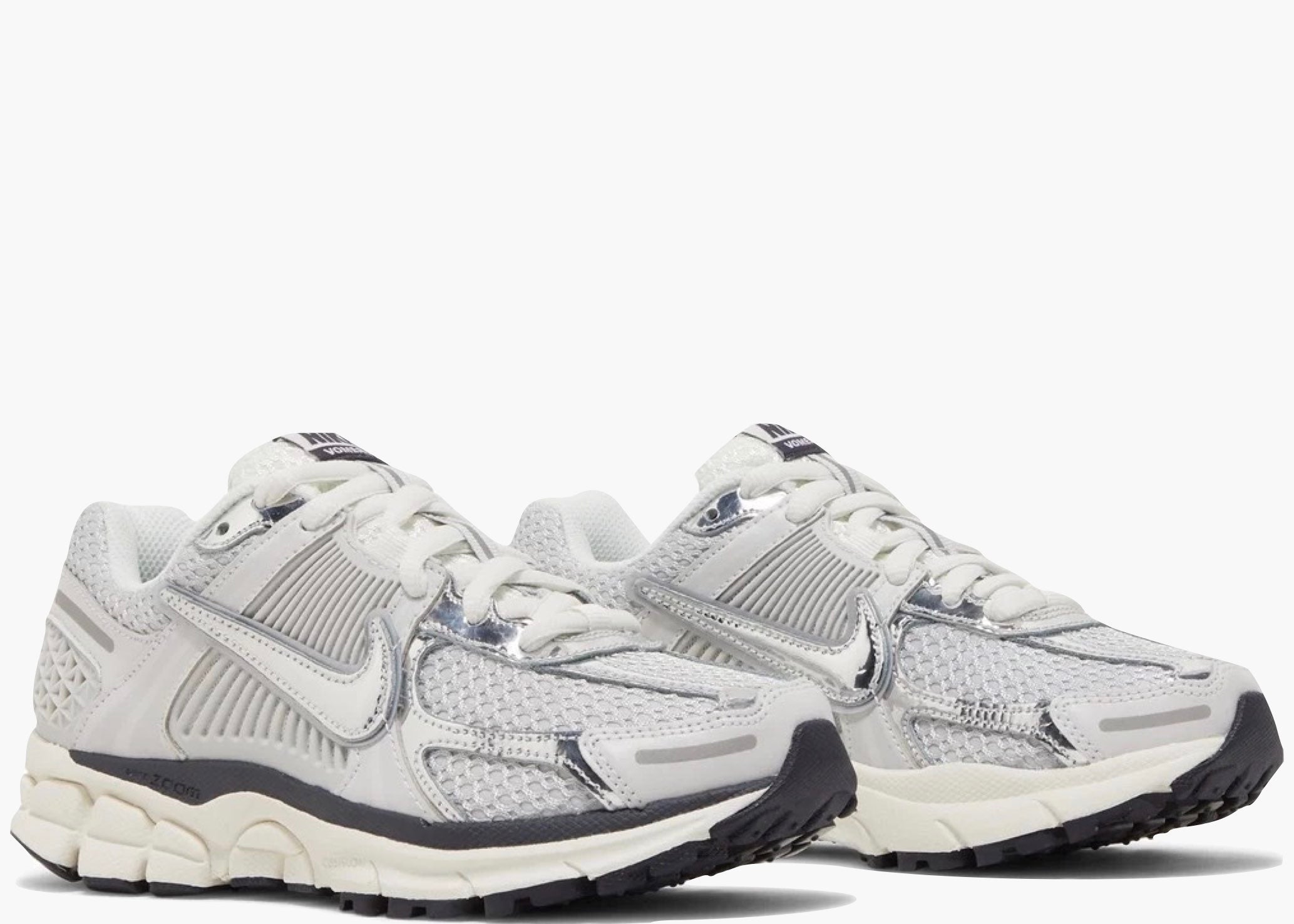 Nike Zoom Vomero 5 Photon Dust Metallic Silver (W) FD0884-025 Hype Clothinga Limited Edition