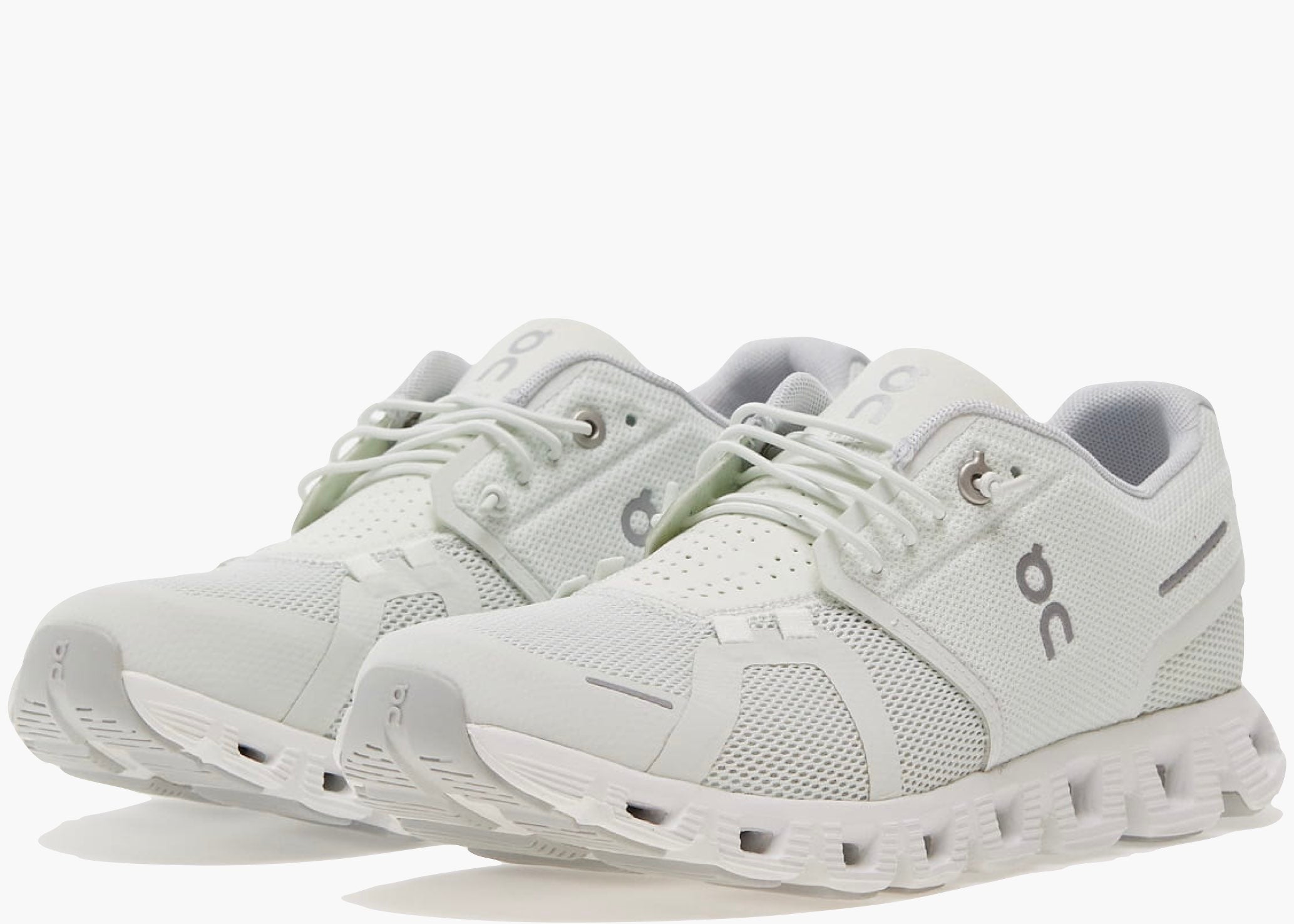On Running Cloud 5 Ice White (Women's) 59.98774 Hype Clothinga Limited Edition