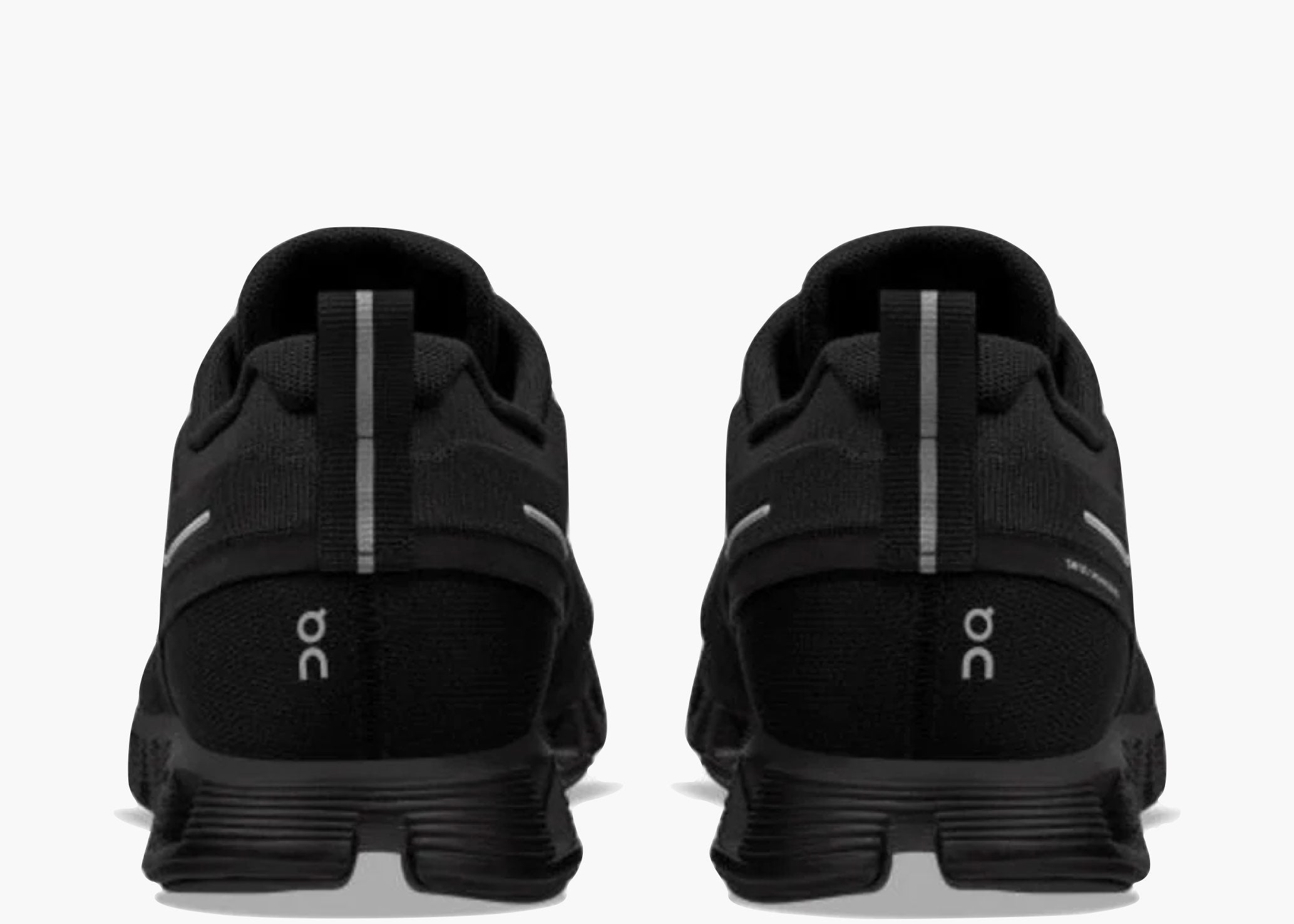On Running Cloud 5 Waterproof All Black (W) 59.98838 Hype Clothinga Limited Edition