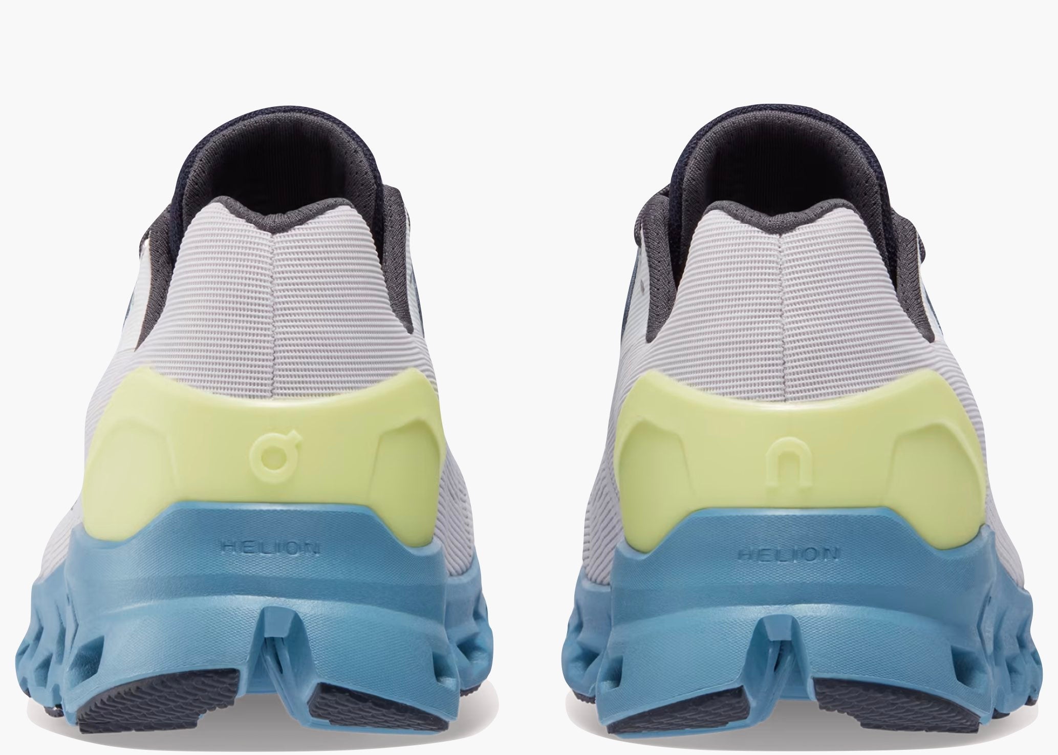 On Running Cloudstratus Frost Niagara 39.98659 Hype Clothinga Limited Edition