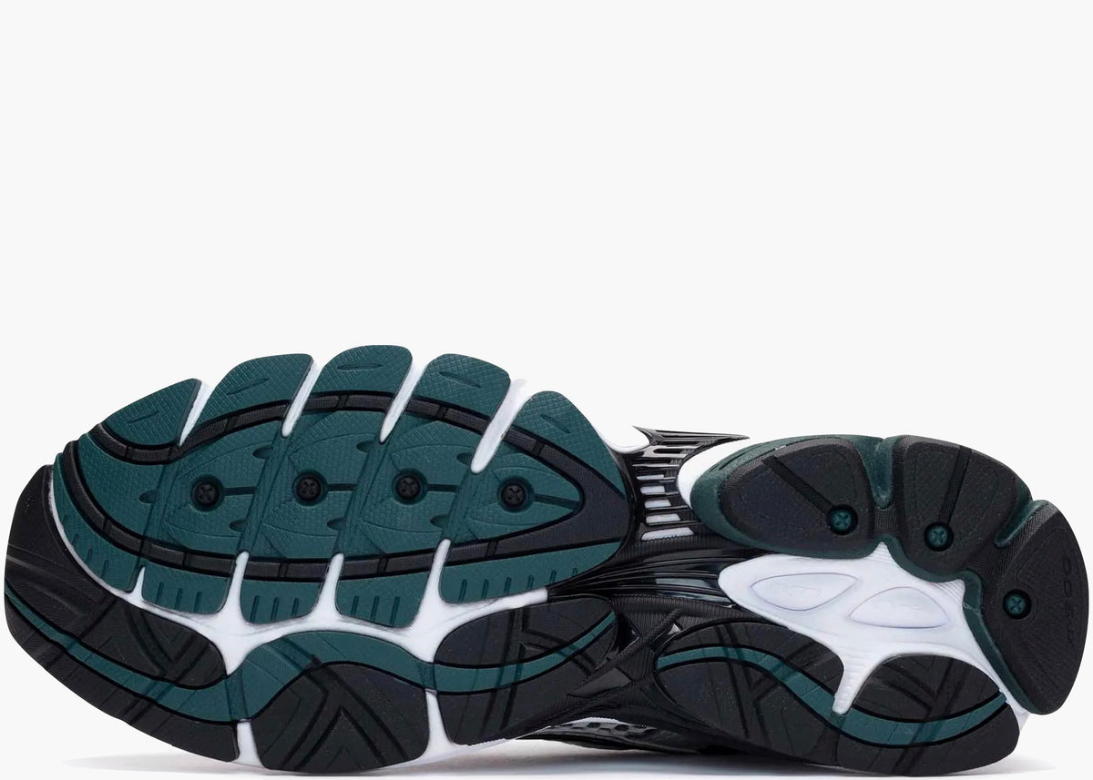 Saucony ProGrid Omni 9 White Pine Green S70739-56 Hype Clothinga Limited Edition