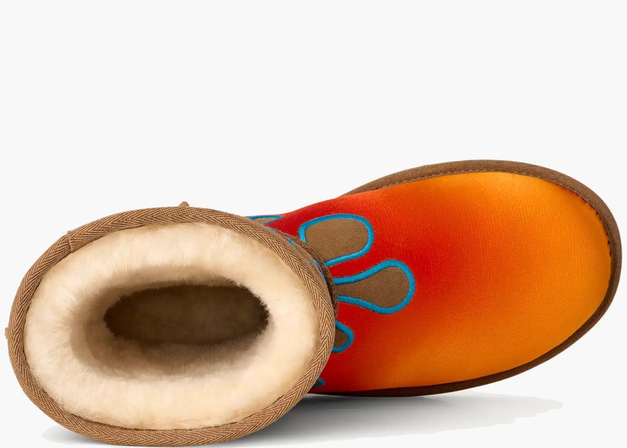 UGG Classic Short Boot Jeremy Scott Flames Chestnut (2025) 1182671-CHE Hype Clothinga Limited Edition