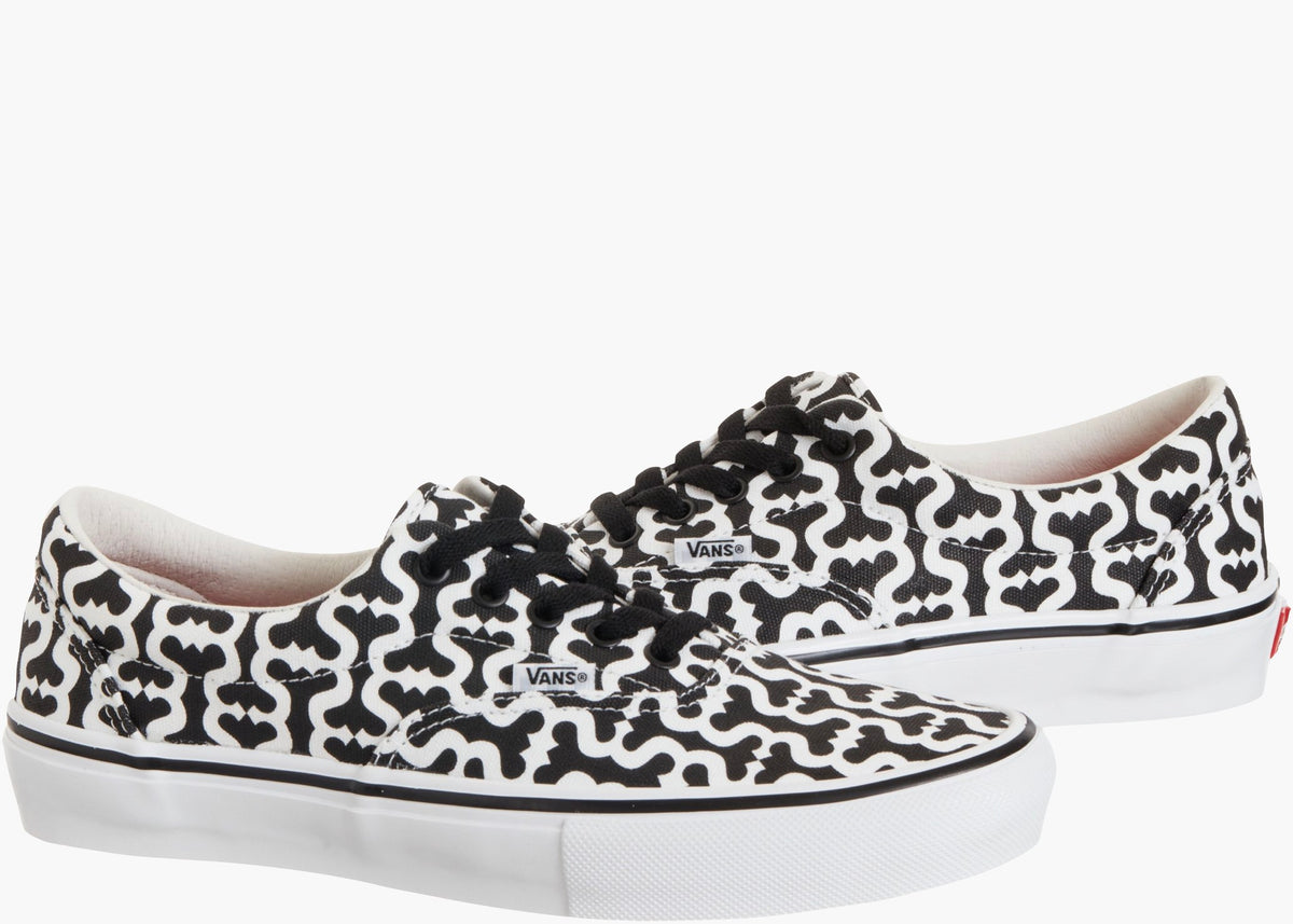 Vans Skate Era Supreme Monogram S Logo Black