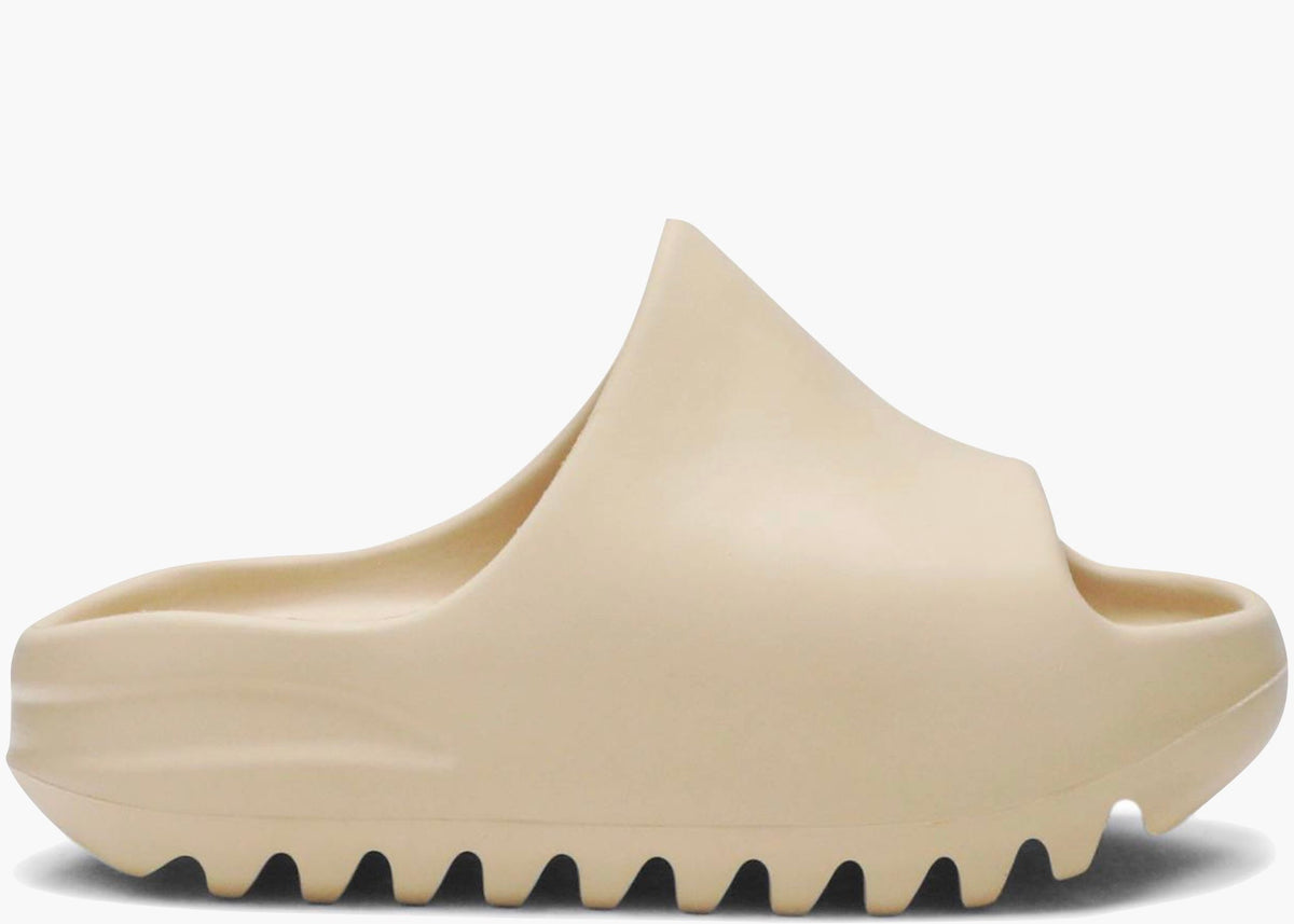 Yeezy Slide Desert Sand (Kids)