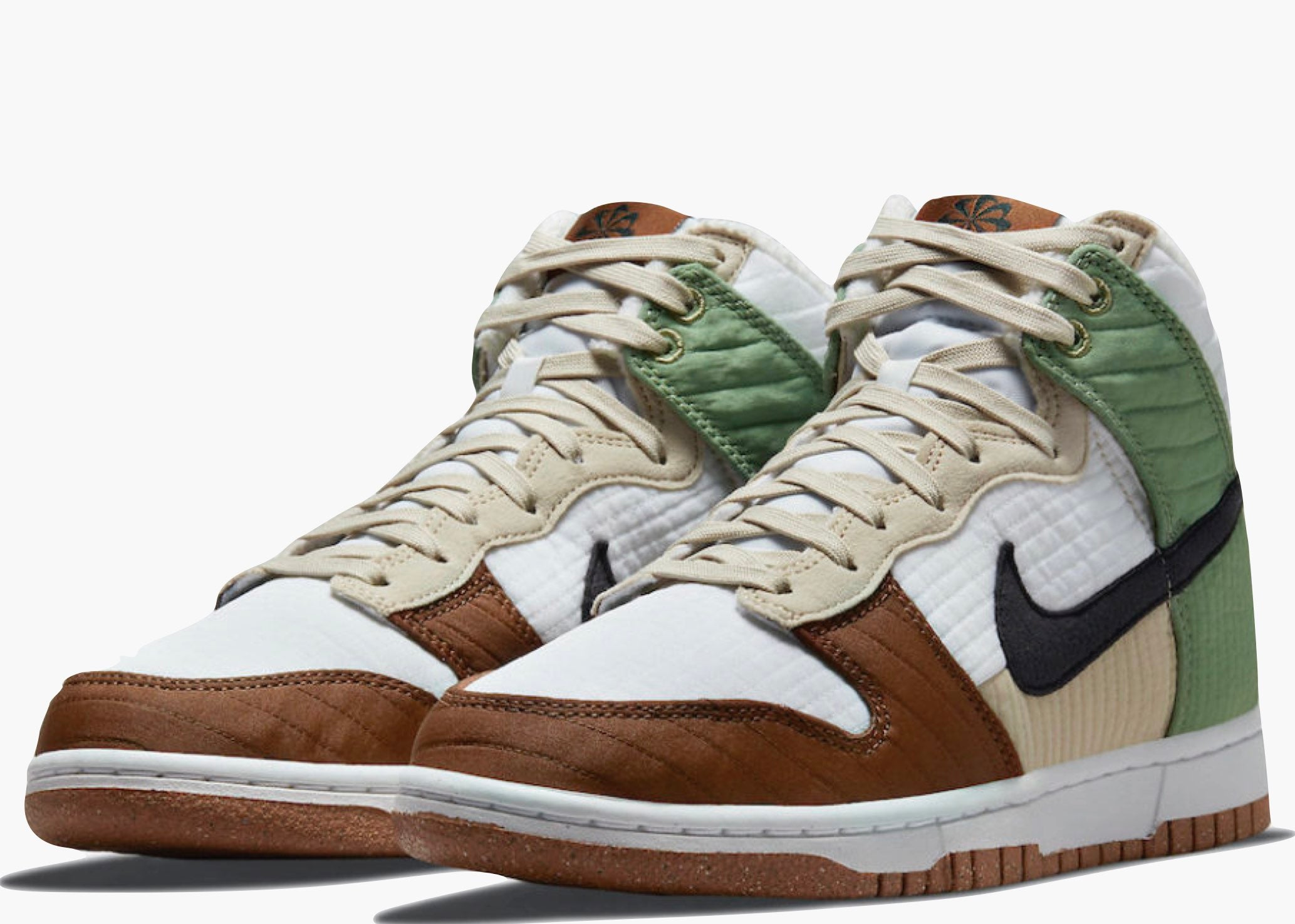 Nike Dunk High Next Nature Summit White (W) Hype Clothinga Limited Edition