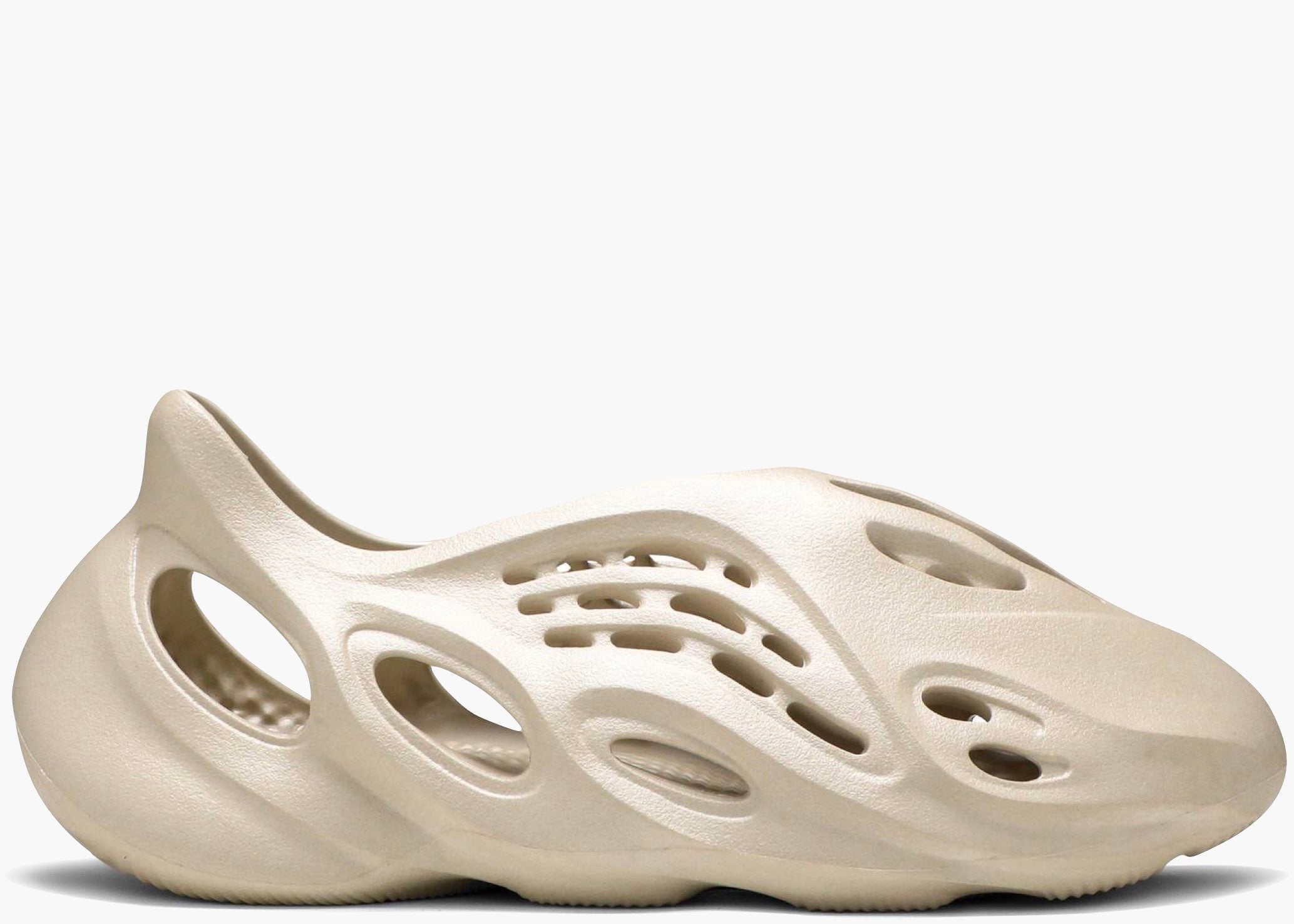 Adidas Yeezy Foam RNNR Sand FY4567 Hype Clothinga