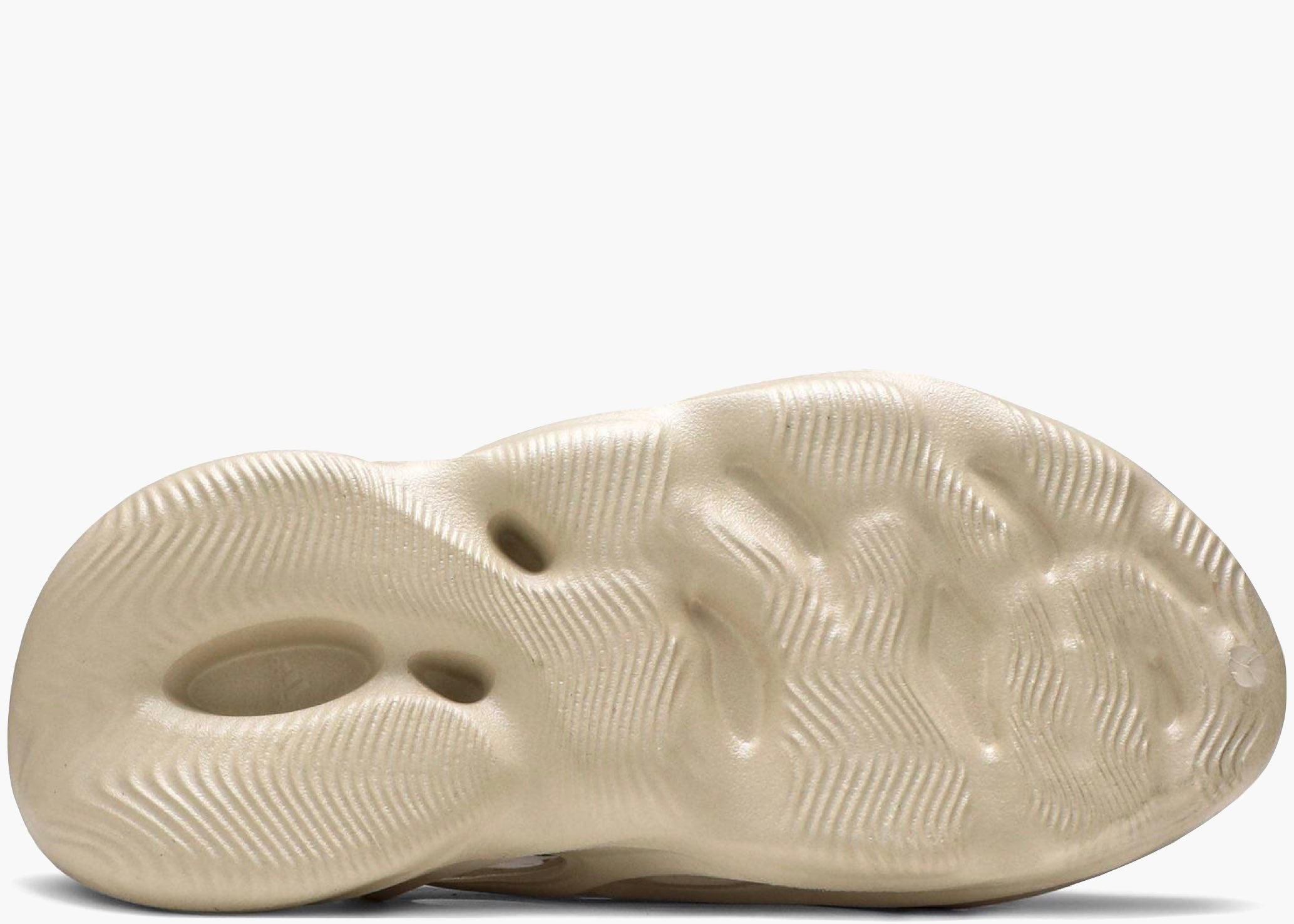 Adidas Yeezy Foam RNNR Sand FY4567 Hype Clothinga