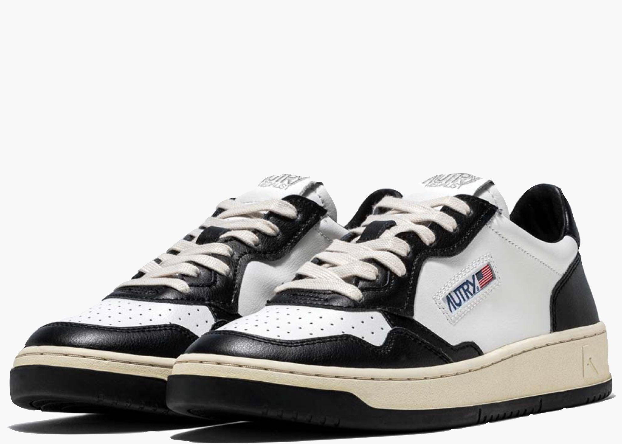 Autry Medalist Leather Low Black White