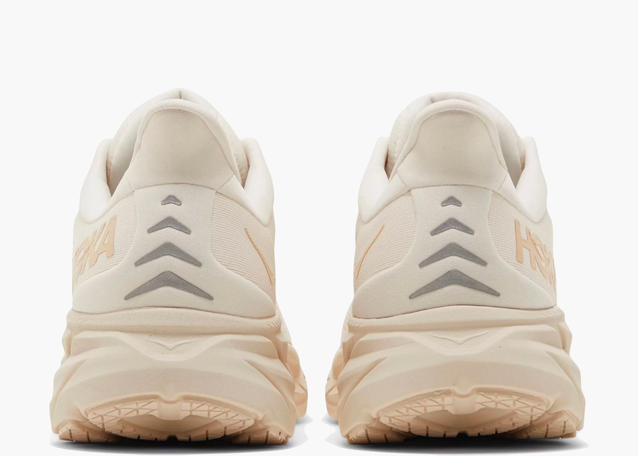 Hoka One One Clifton 8 Eggnog Shifting Sand  1119393-ESSN Hype Clothinga Limited Edition